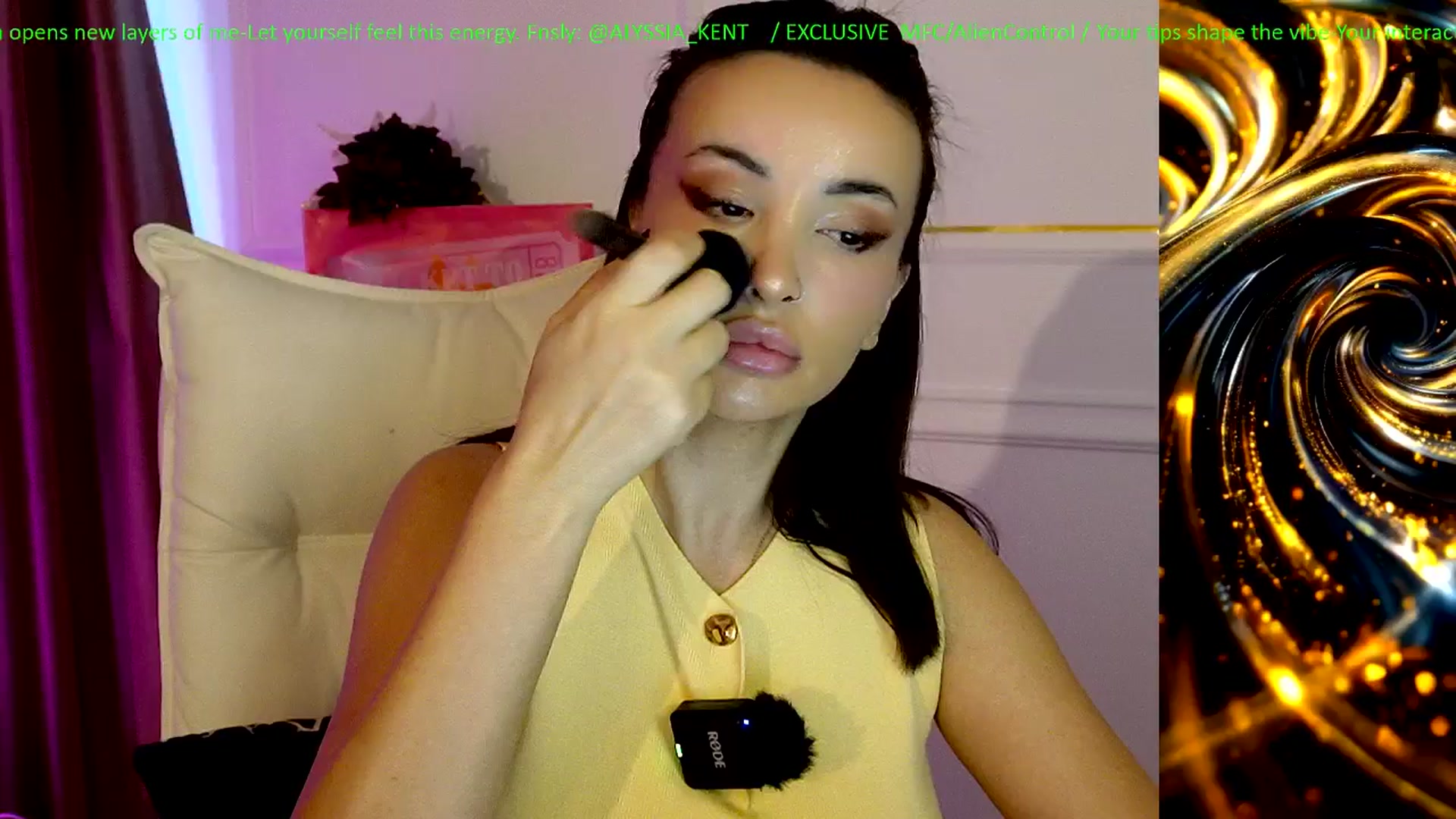 Gallery image thumbnail from AlienControl's myfreecams stream on, 01/11/2026, 14:07 image 13 of 20