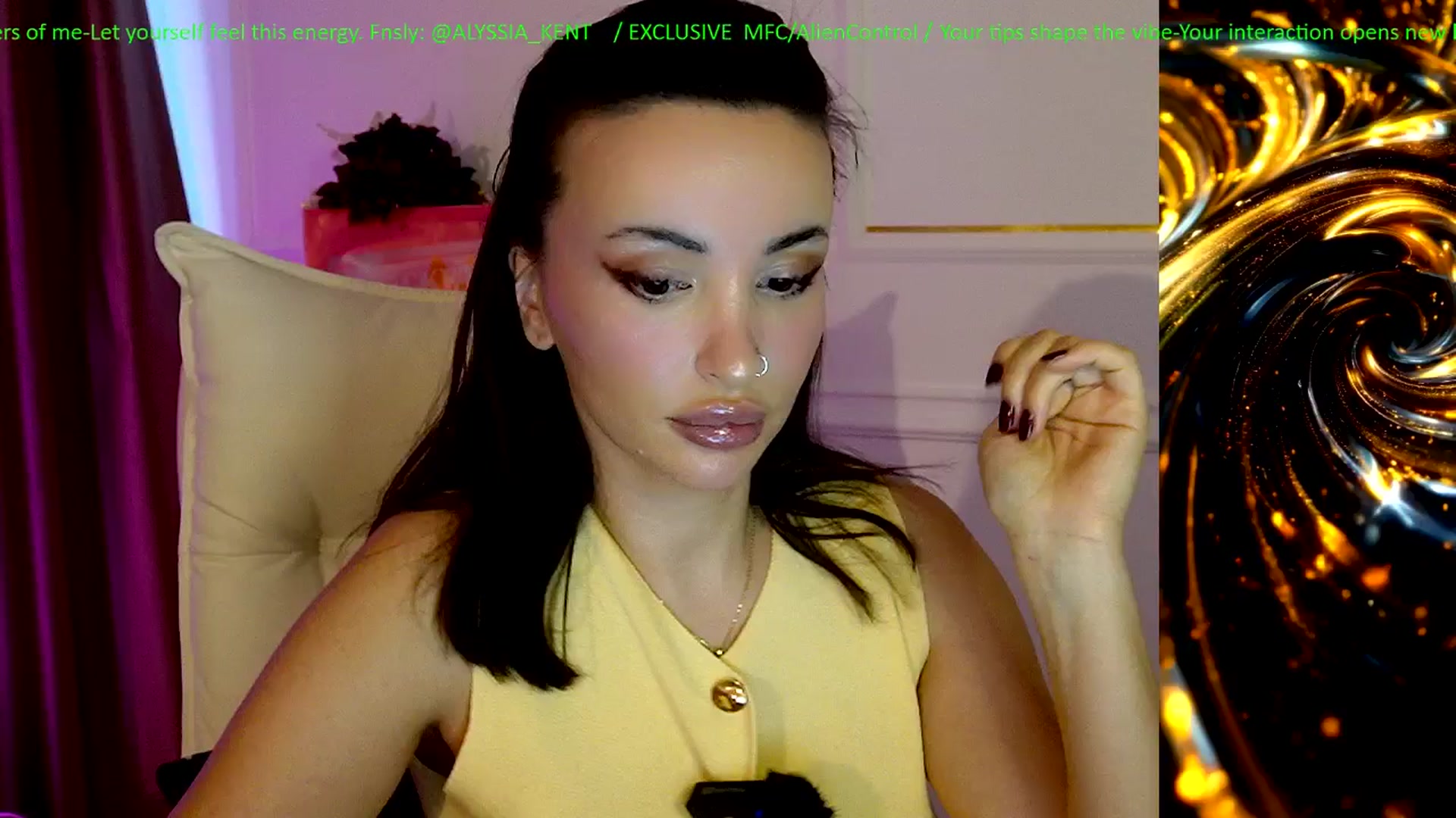 Gallery image thumbnail from AlienControl's myfreecams stream on, 01/11/2026, 14:07 image 17 of 20
