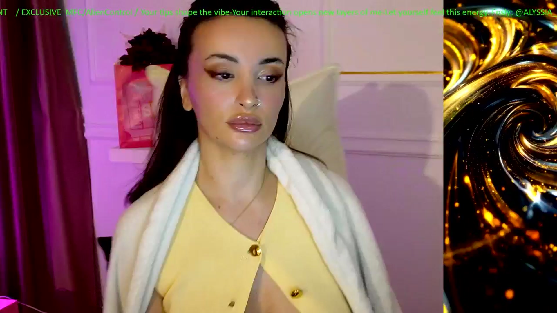 Gallery image thumbnail from AlienControl's myfreecams stream on, 01/11/2026, 17:47 image 12 of 20