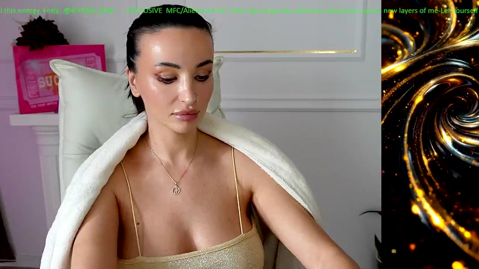 Gallery image thumbnail from AlienControl's myfreecams stream on, 01/13/2026, 12:19 image 20 of 20