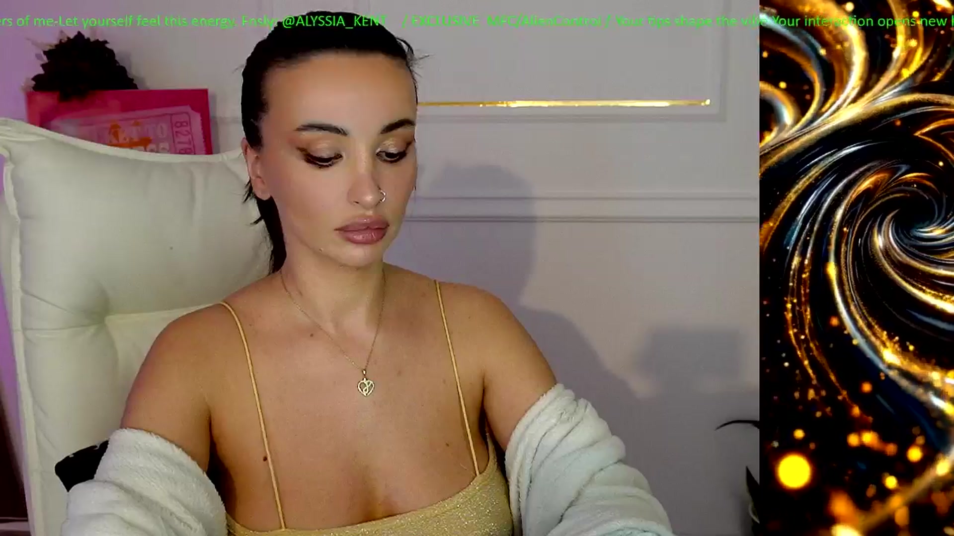 Gallery image thumbnail from AlienControl's myfreecams stream on, 01/13/2026, 16:28 image 5 of 20