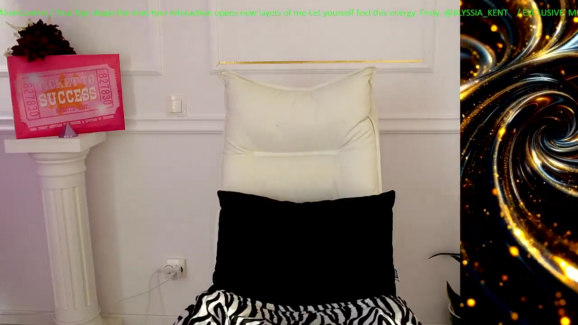 Gallery image thumbnail from AlienControl's myfreecams stream on, 01/14/2026, 14:39 image 15 of 20