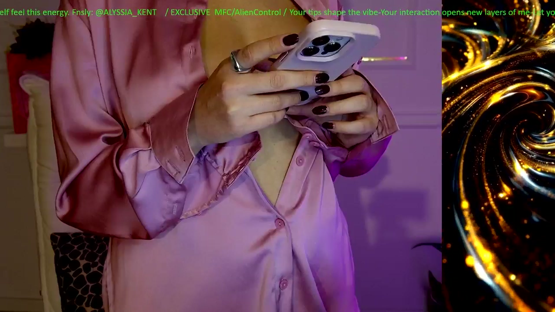 Gallery image thumbnail from AlienControl's myfreecams stream on, 01/14/2026, 19:12 image 20 of 20