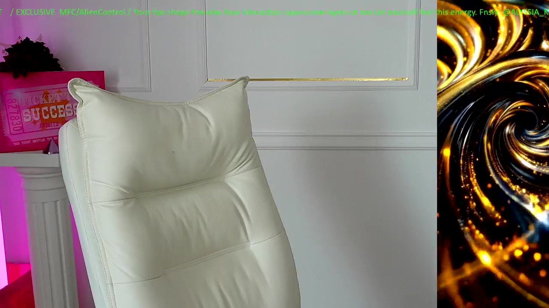 Gallery image thumbnail from AlienControl's myfreecams stream on, 01/20/2026, 09:58 image 2 of 20