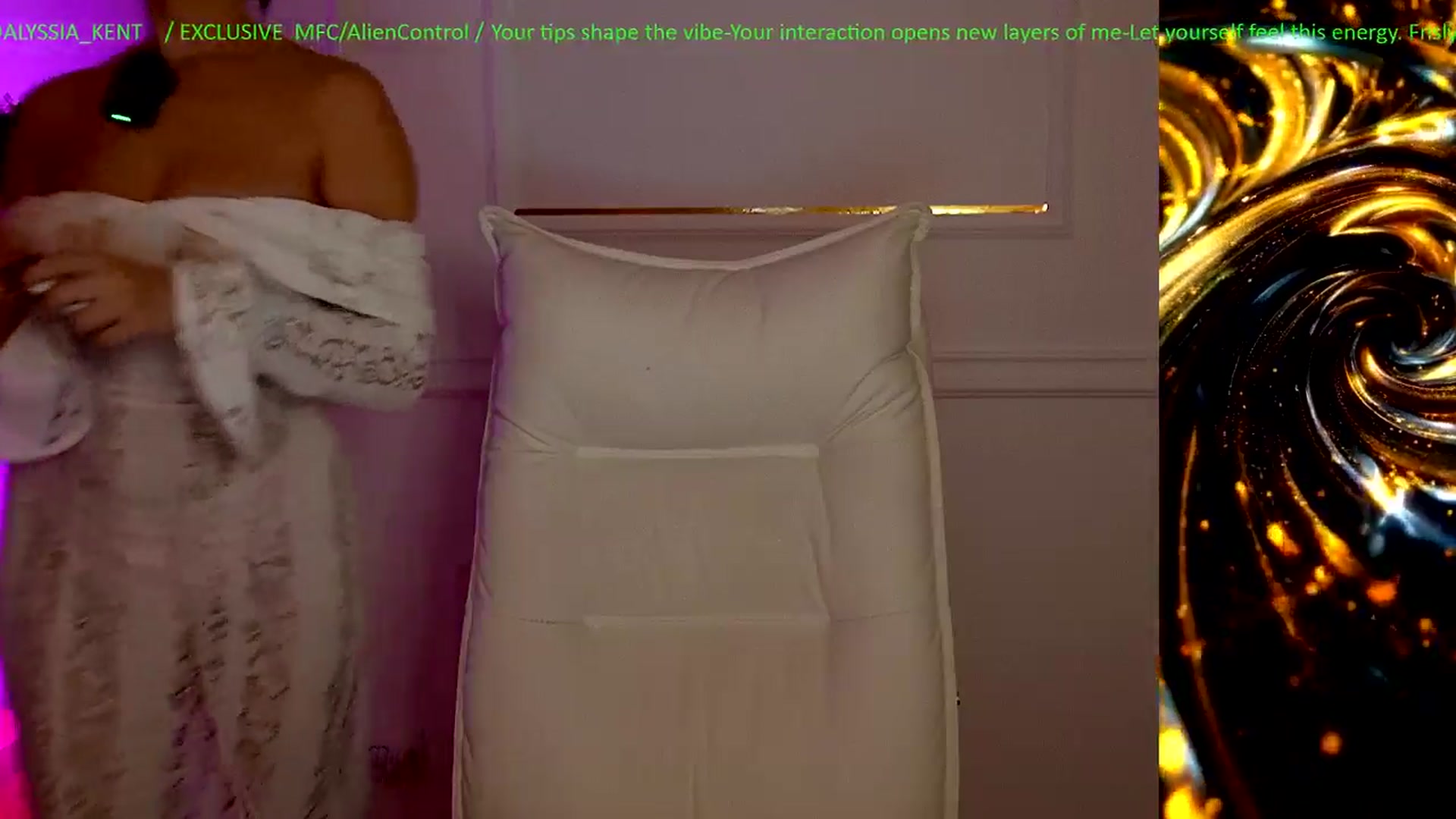Gallery image thumbnail from AlienControl's myfreecams stream on, 01/20/2026, 15:56 image 16 of 20