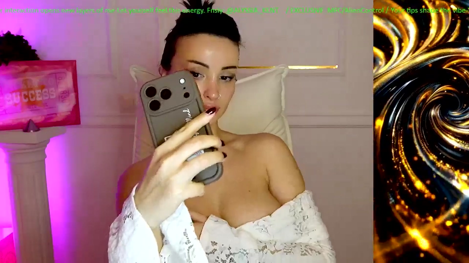 Gallery image thumbnail from AlienControl's myfreecams stream on, 01/20/2026, 15:56 image 20 of 20