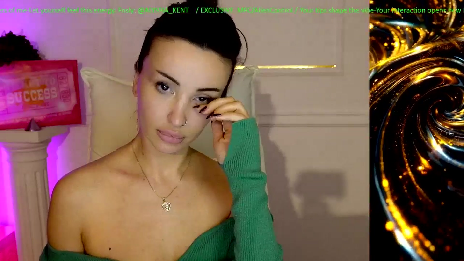 Gallery image thumbnail from AlienControl's myfreecams stream on, 01/20/2026, 21:13 image 19 of 20