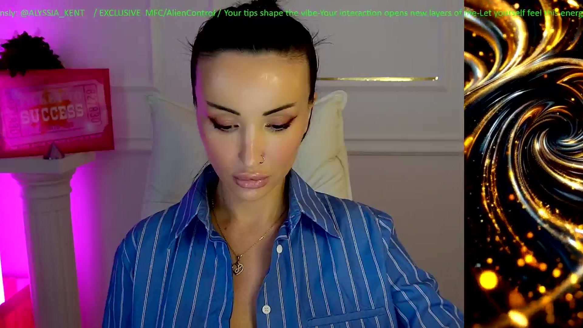Gallery image thumbnail from AlienControl's myfreecams stream on, 01/21/2026, 14:59 image 15 of 20