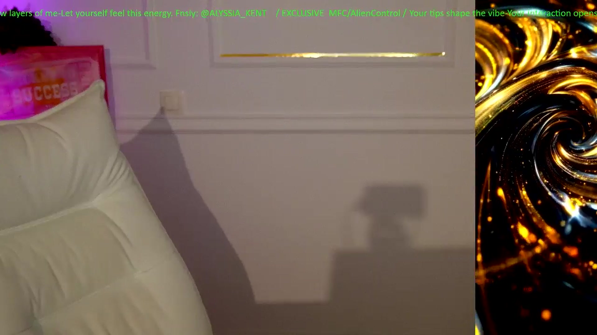Gallery image thumbnail from AlienControl's myfreecams stream on, 01/21/2026, 22:58 image 6 of 20