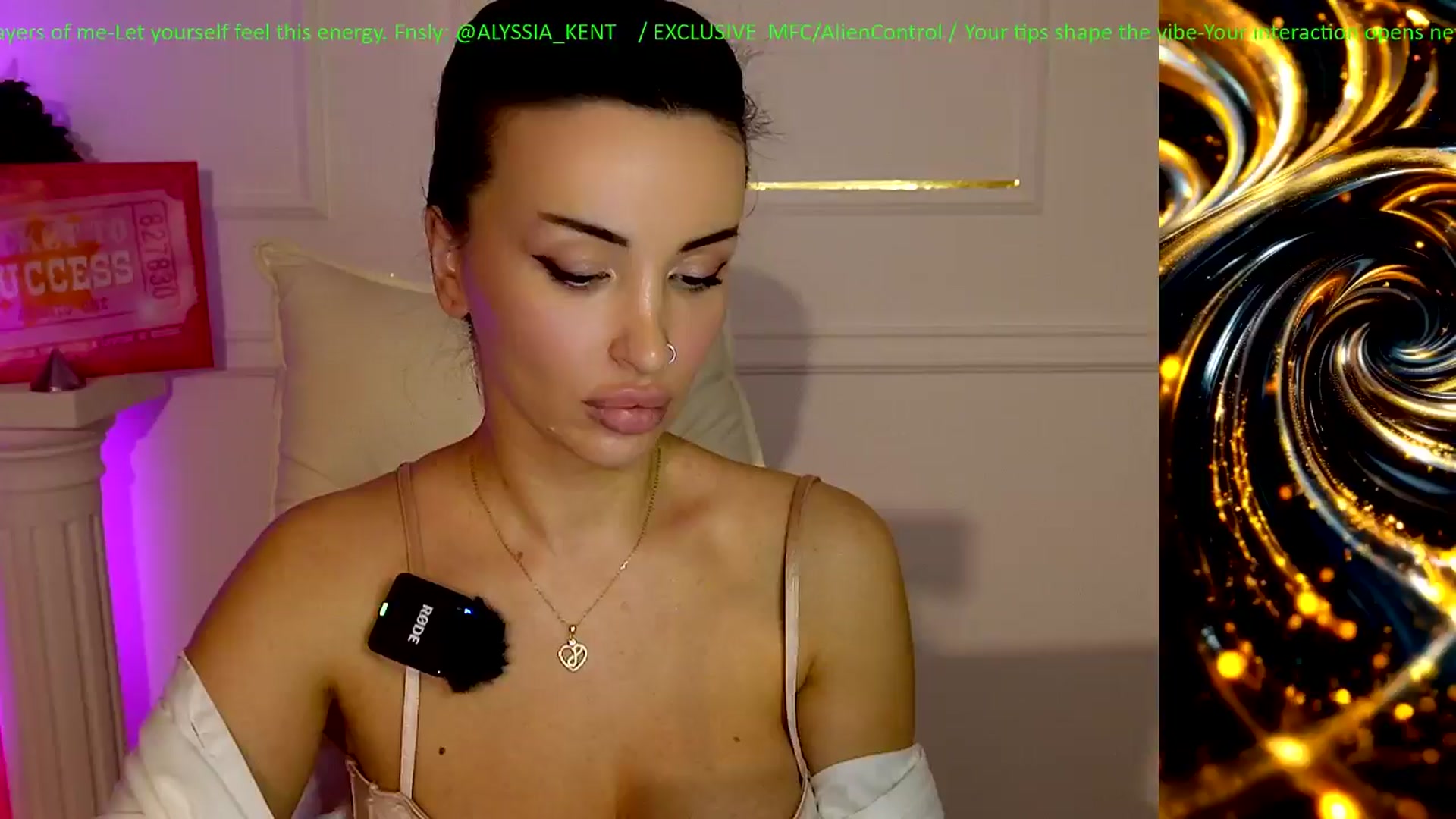 Gallery image thumbnail from AlienControl's myfreecams stream on, 01/23/2026, 20:42 image 8 of 20