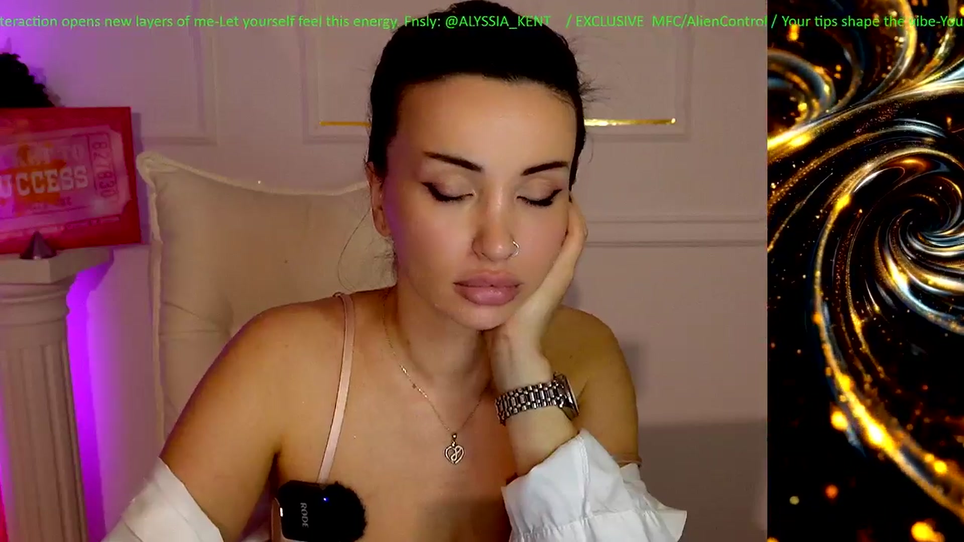 Gallery image thumbnail from AlienControl's myfreecams stream on, 01/23/2026, 21:03 image 9 of 20