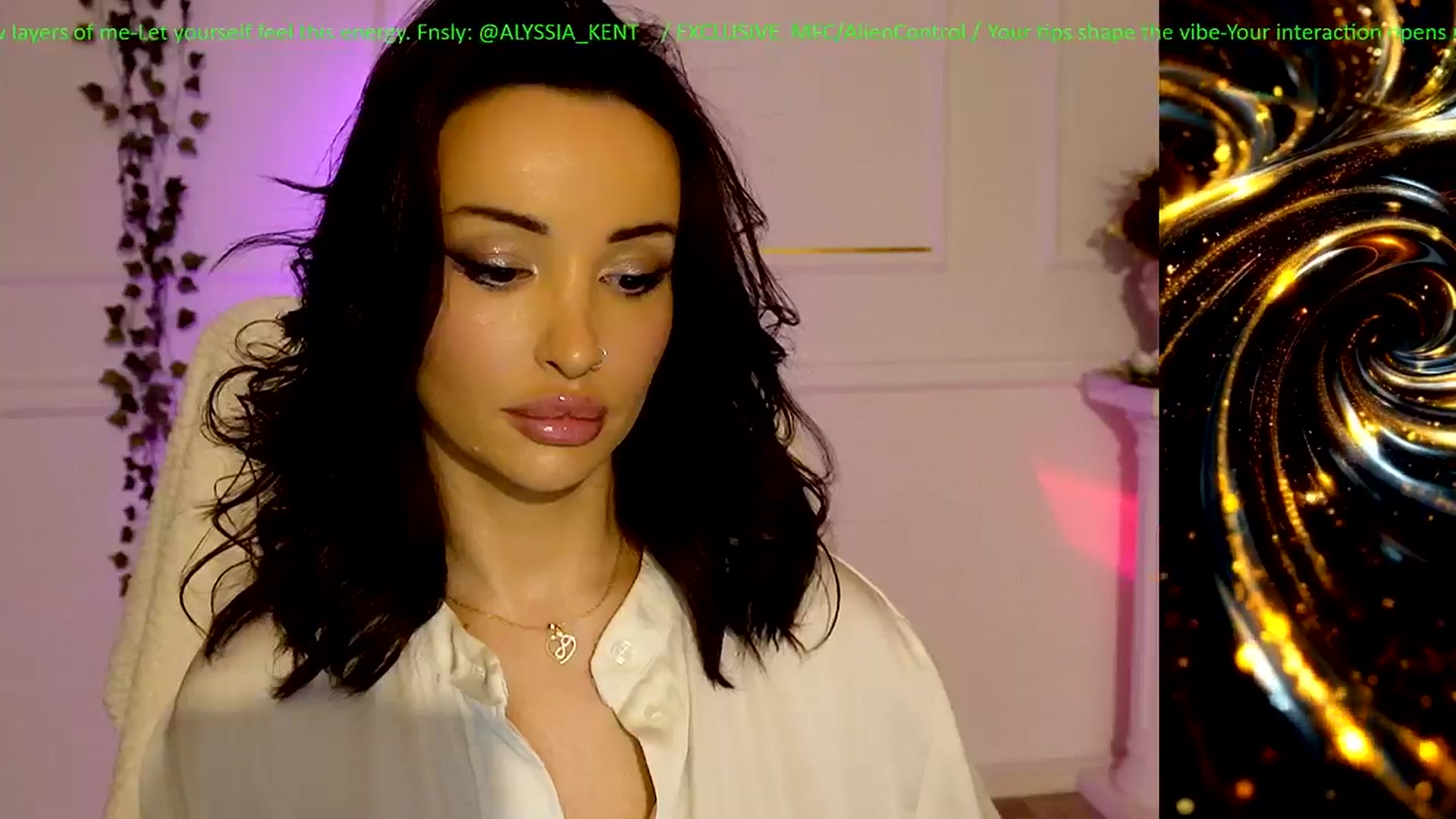 Gallery image thumbnail from AlienControl's myfreecams stream on, 01/30/2026, 19:20 image 15 of 20