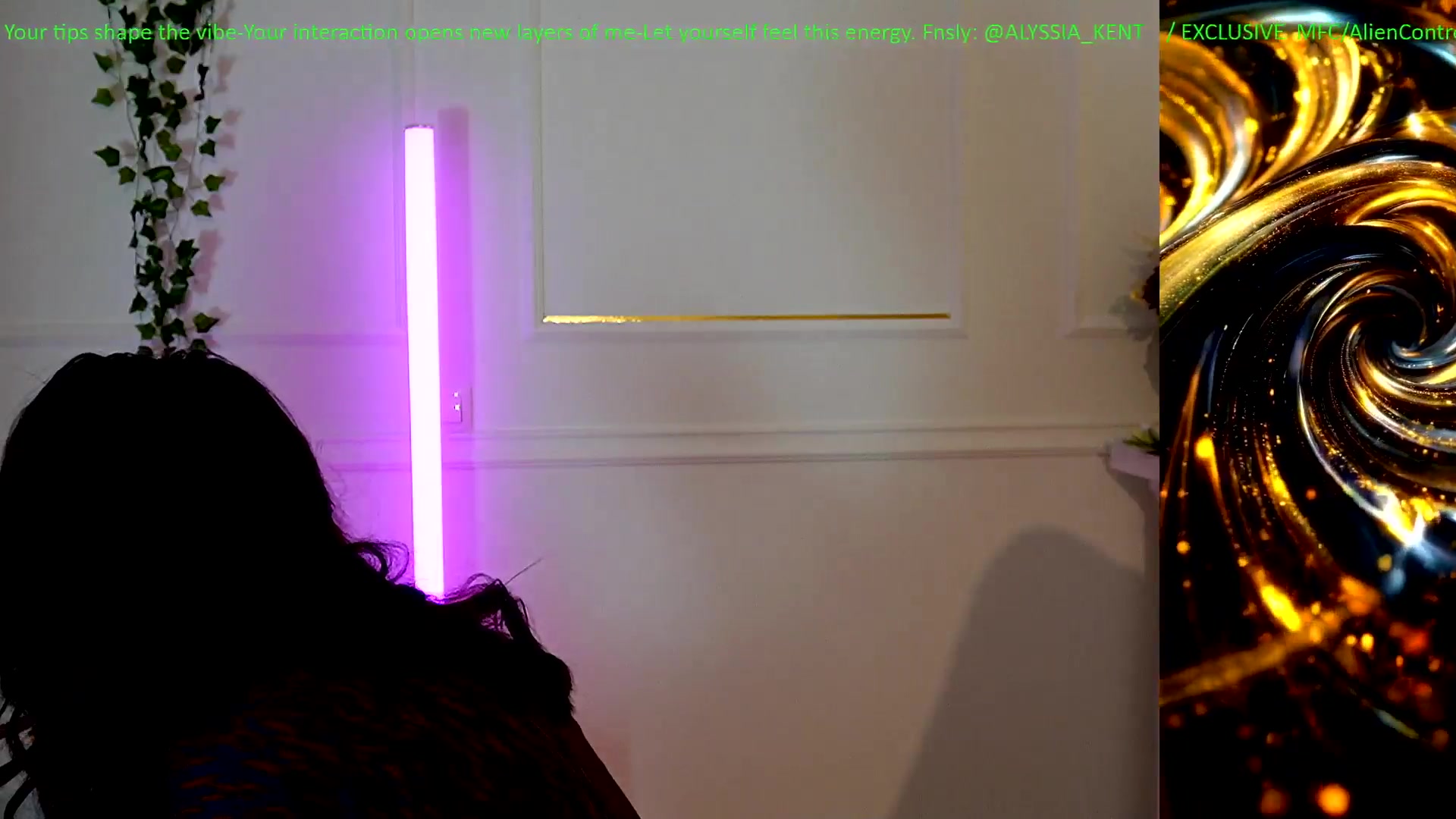 Gallery image thumbnail from AlienControl's myfreecams stream on, 02/01/2026, 18:19 image 12 of 20