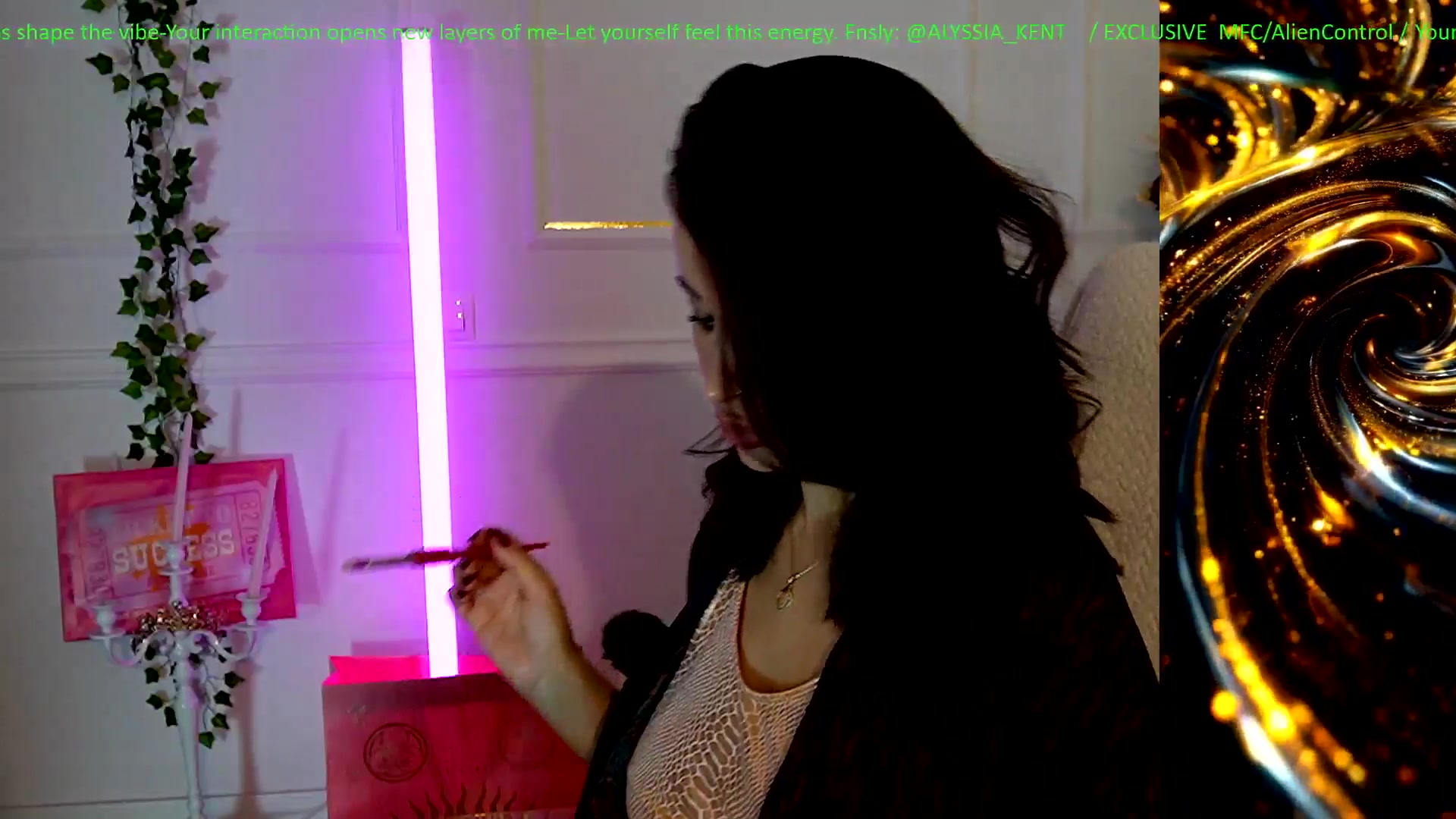 Gallery image thumbnail from AlienControl's myfreecams stream on, 02/01/2026, 18:19 image 9 of 20