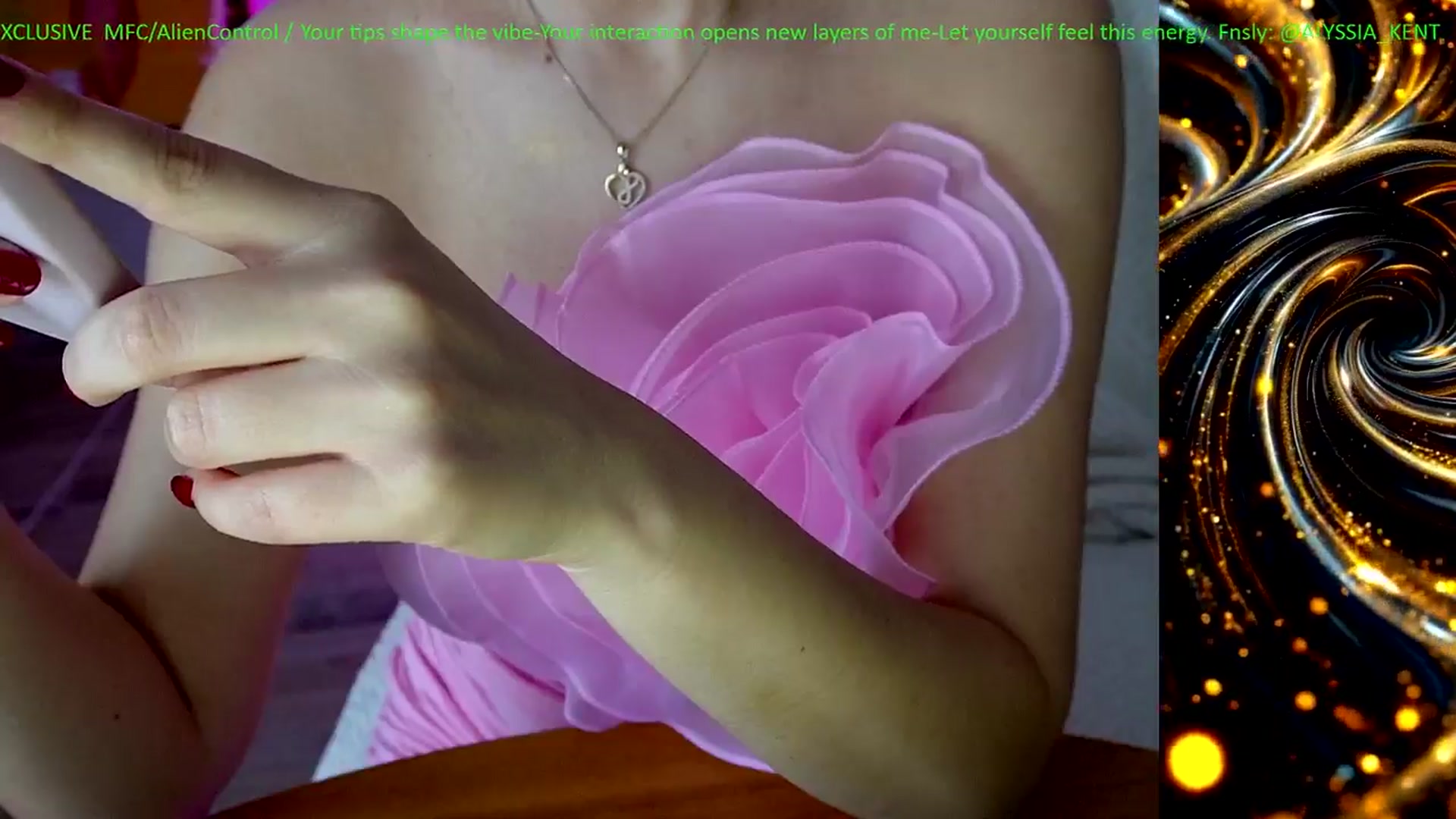 Gallery image thumbnail from AlienControl's myfreecams stream on, 02/02/2026, 17:32 image 3 of 20