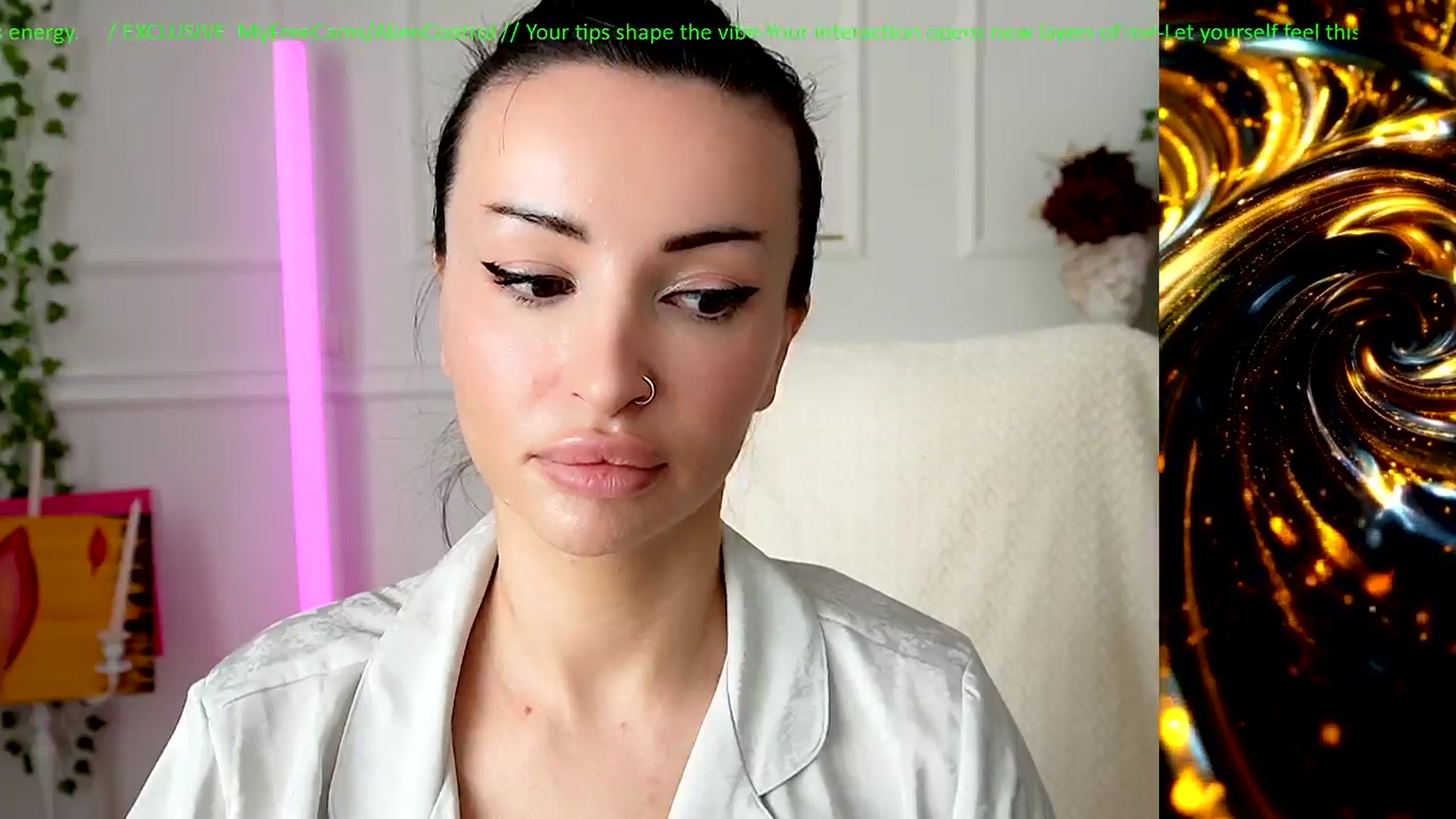 Gallery image thumbnail from AlienControl's myfreecams stream on, 02/04/2026, 10:23 image 8 of 20