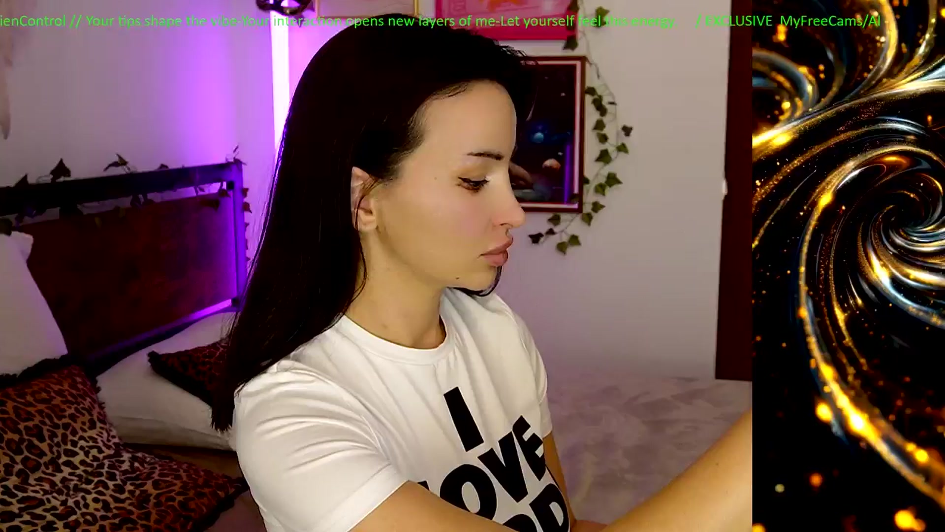 Gallery image thumbnail from AlienControl's myfreecams stream on, 02/06/2026, 11:34 image 18 of 20