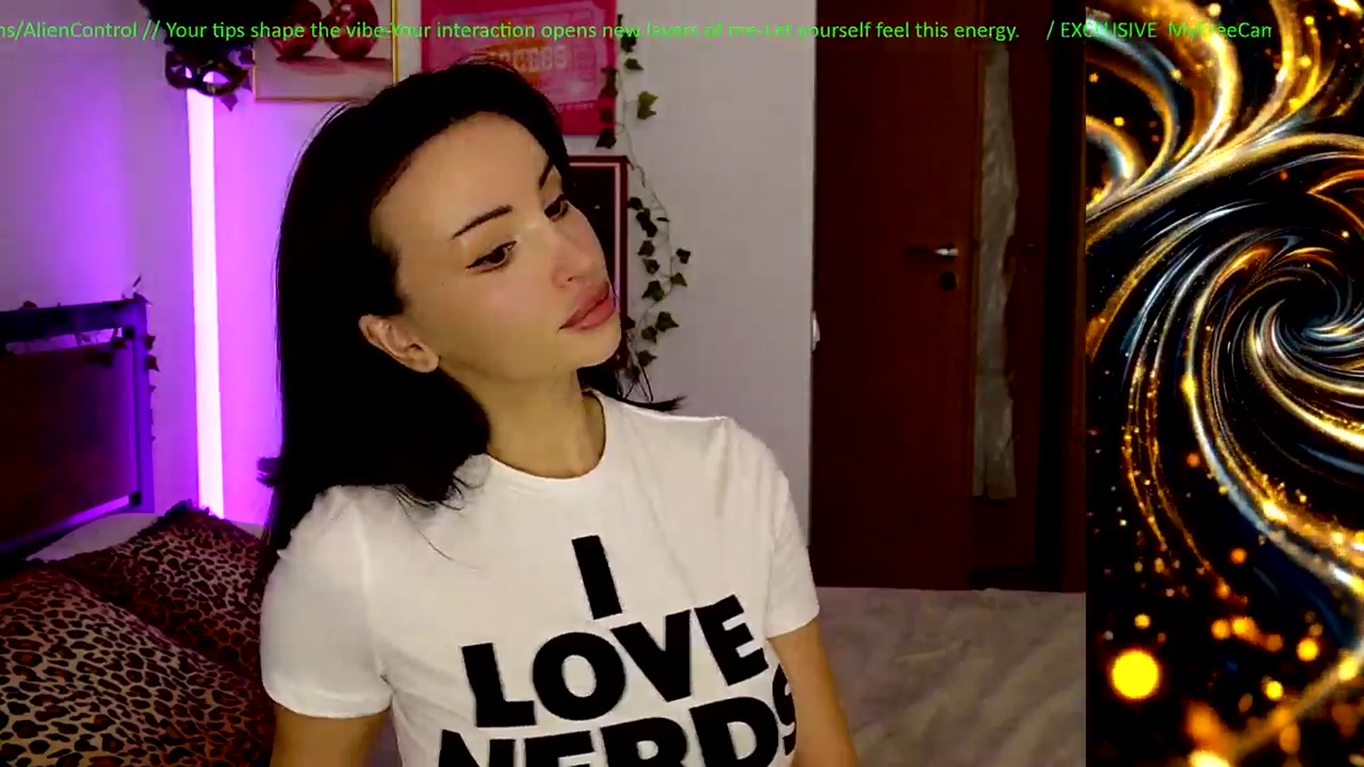 Gallery image thumbnail from AlienControl's myfreecams stream on, 02/06/2026, 11:34 image 3 of 20