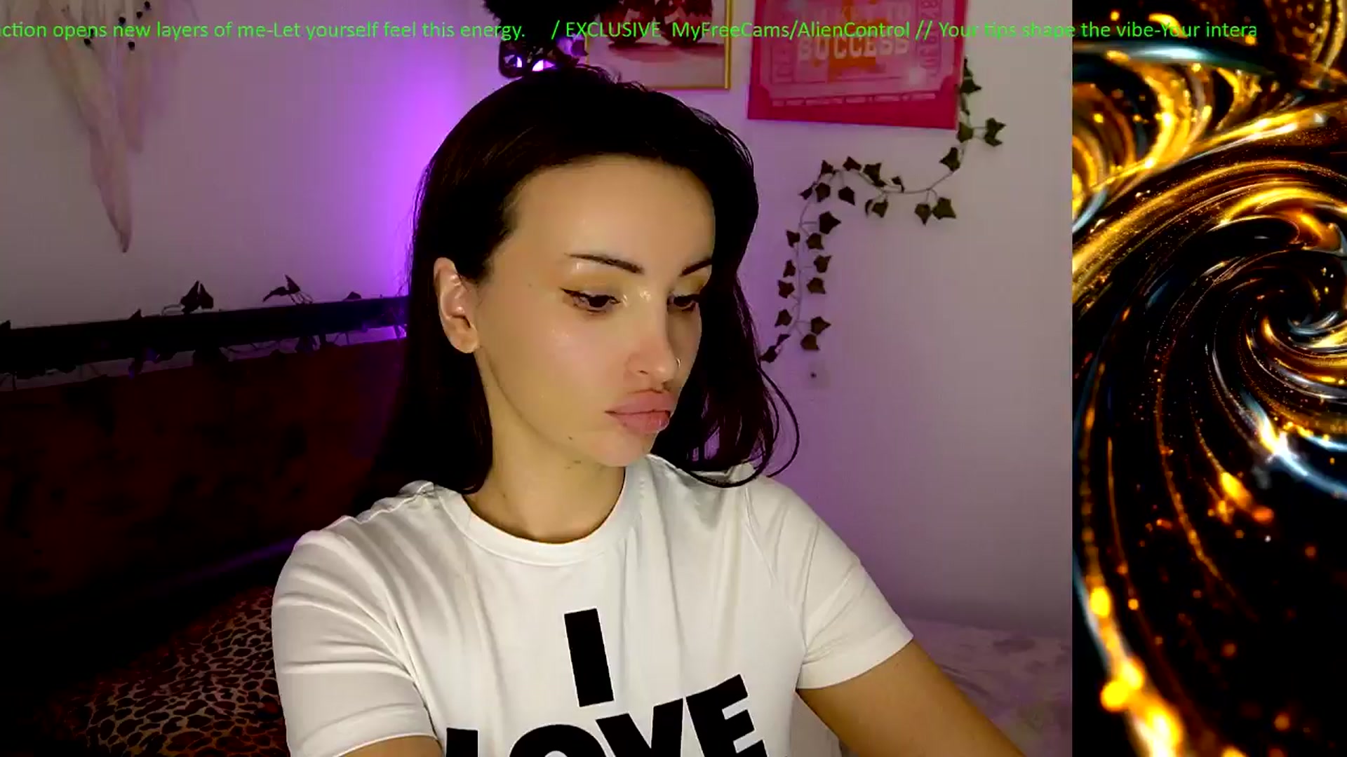Gallery image thumbnail from AlienControl's myfreecams stream on, 02/06/2026, 15:28 image 16 of 20