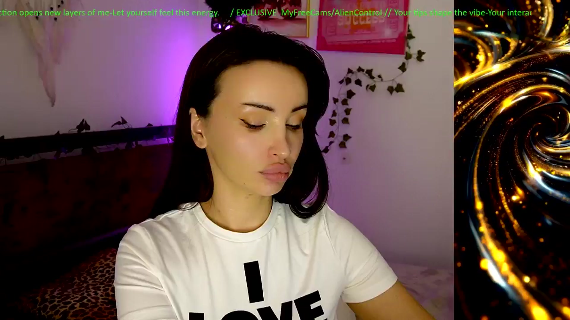 Gallery image thumbnail from AlienControl's myfreecams stream on, 02/06/2026, 15:28 image 17 of 20