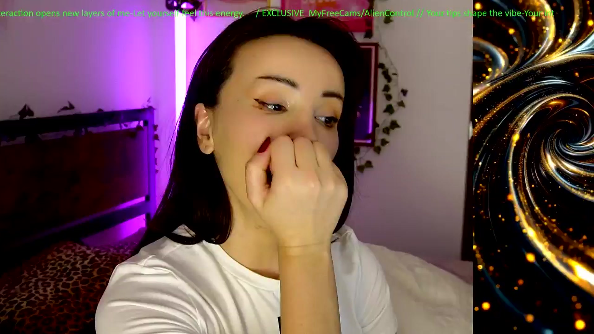 Gallery image thumbnail from AlienControl's myfreecams stream on, 02/06/2026, 15:28 image 12 of 20