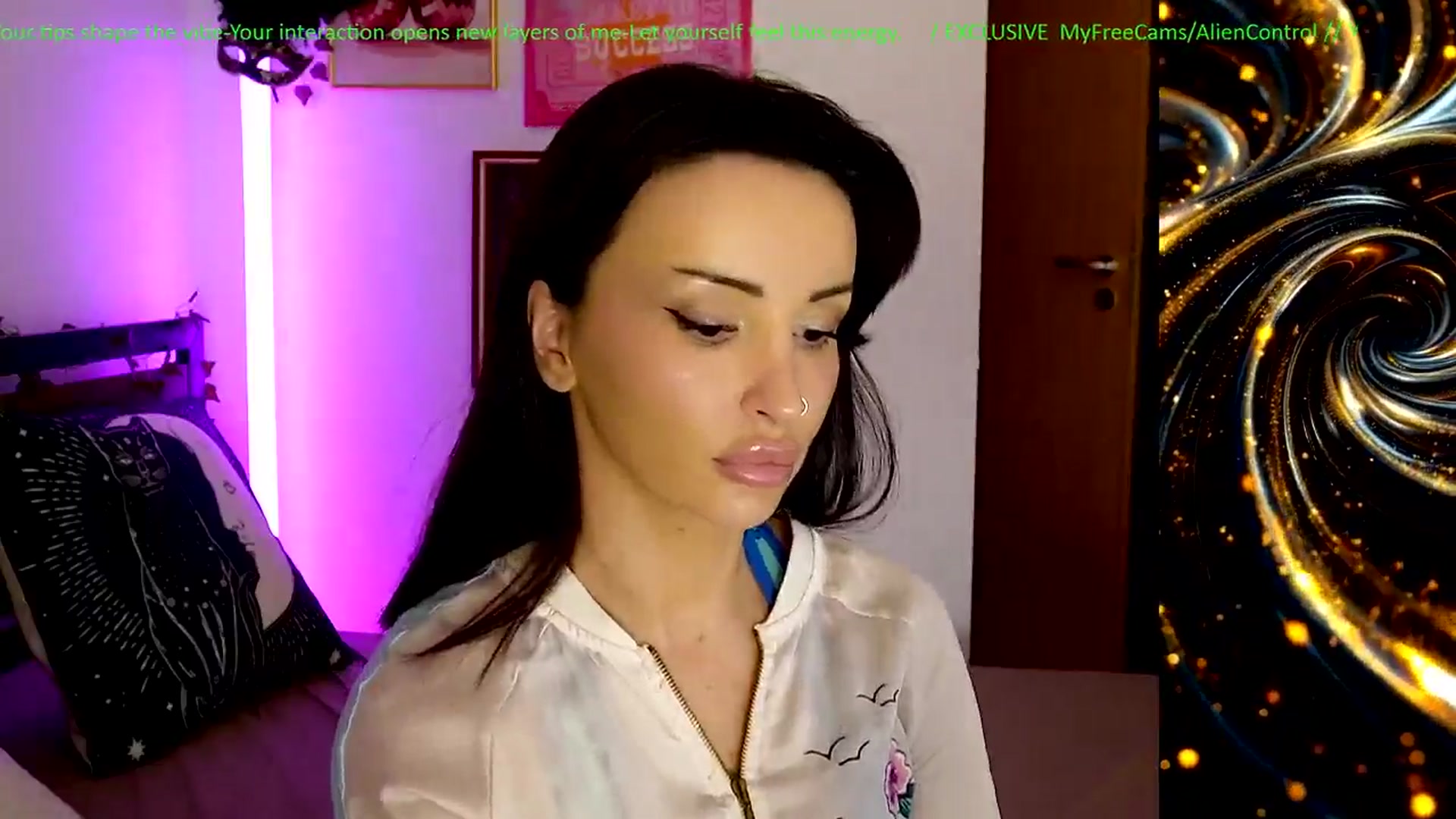 Gallery image thumbnail from AlienControl's myfreecams stream on, 02/09/2026, 19:56 image 12 of 20