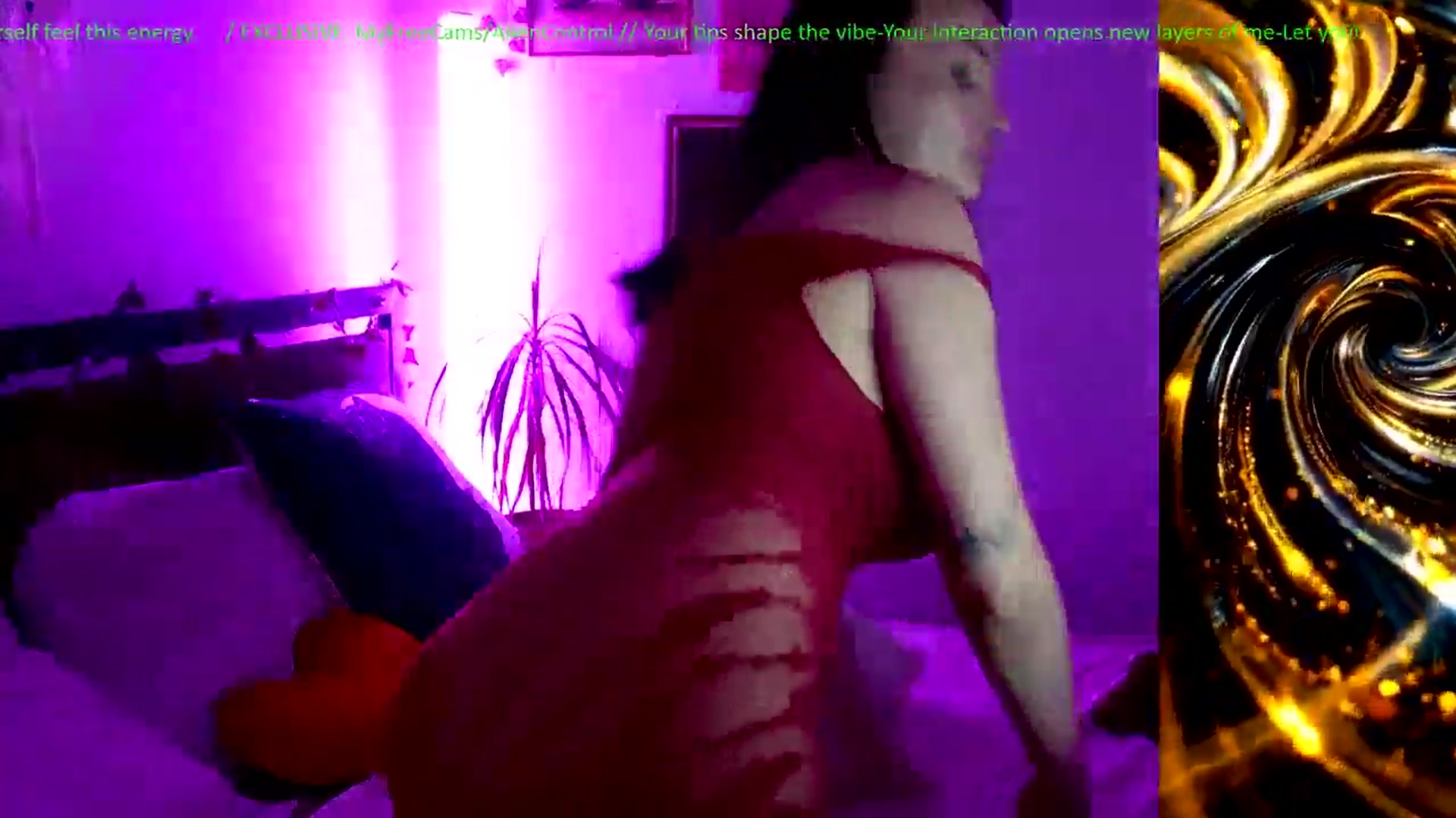Gallery image thumbnail from AlienControl's myfreecams stream on, 02/13/2026, 20:03 image 7 of 20