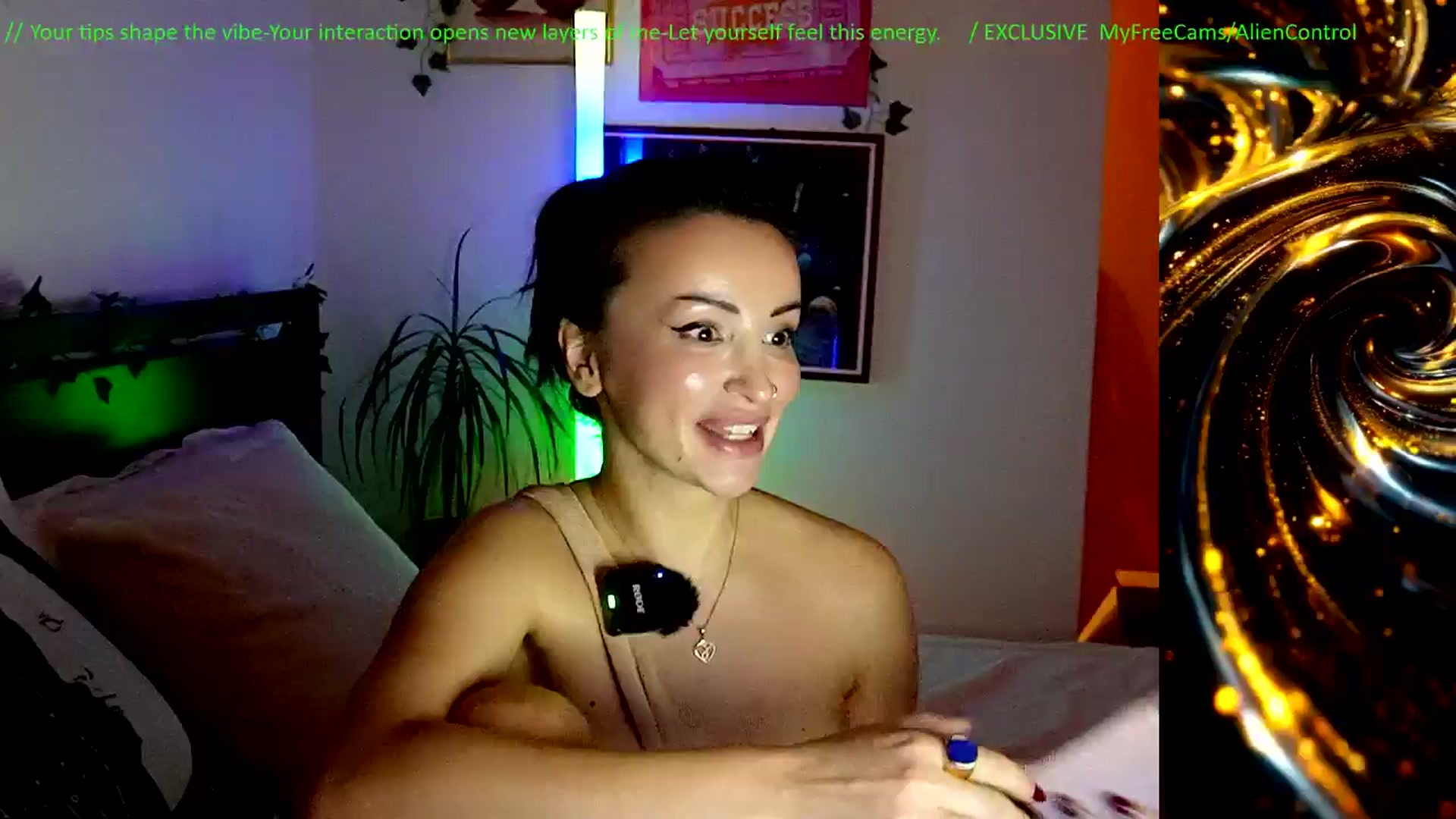 Gallery image thumbnail from AlienControl's myfreecams stream on, 02/19/2026, 21:02 image 5 of 20