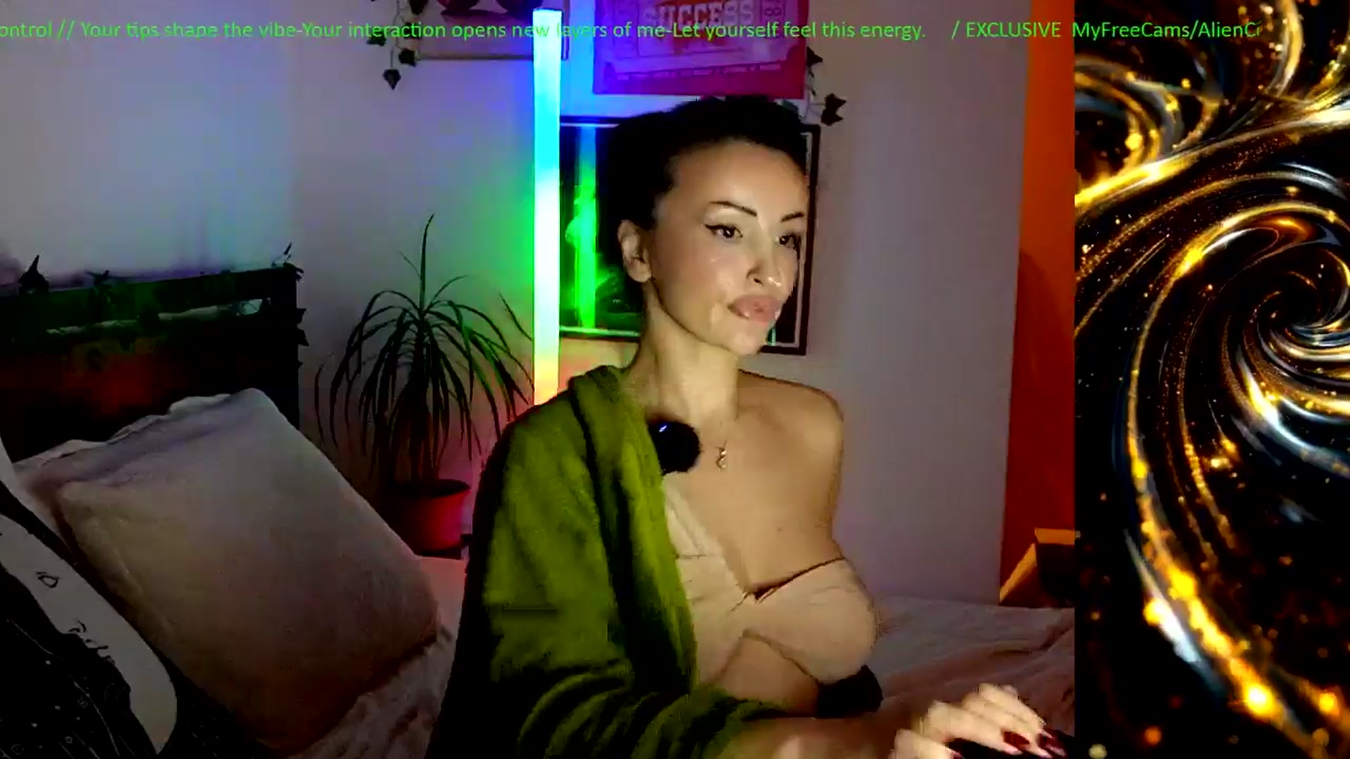Gallery image thumbnail from AlienControl's myfreecams stream on, 02/19/2026, 21:02 image 17 of 20