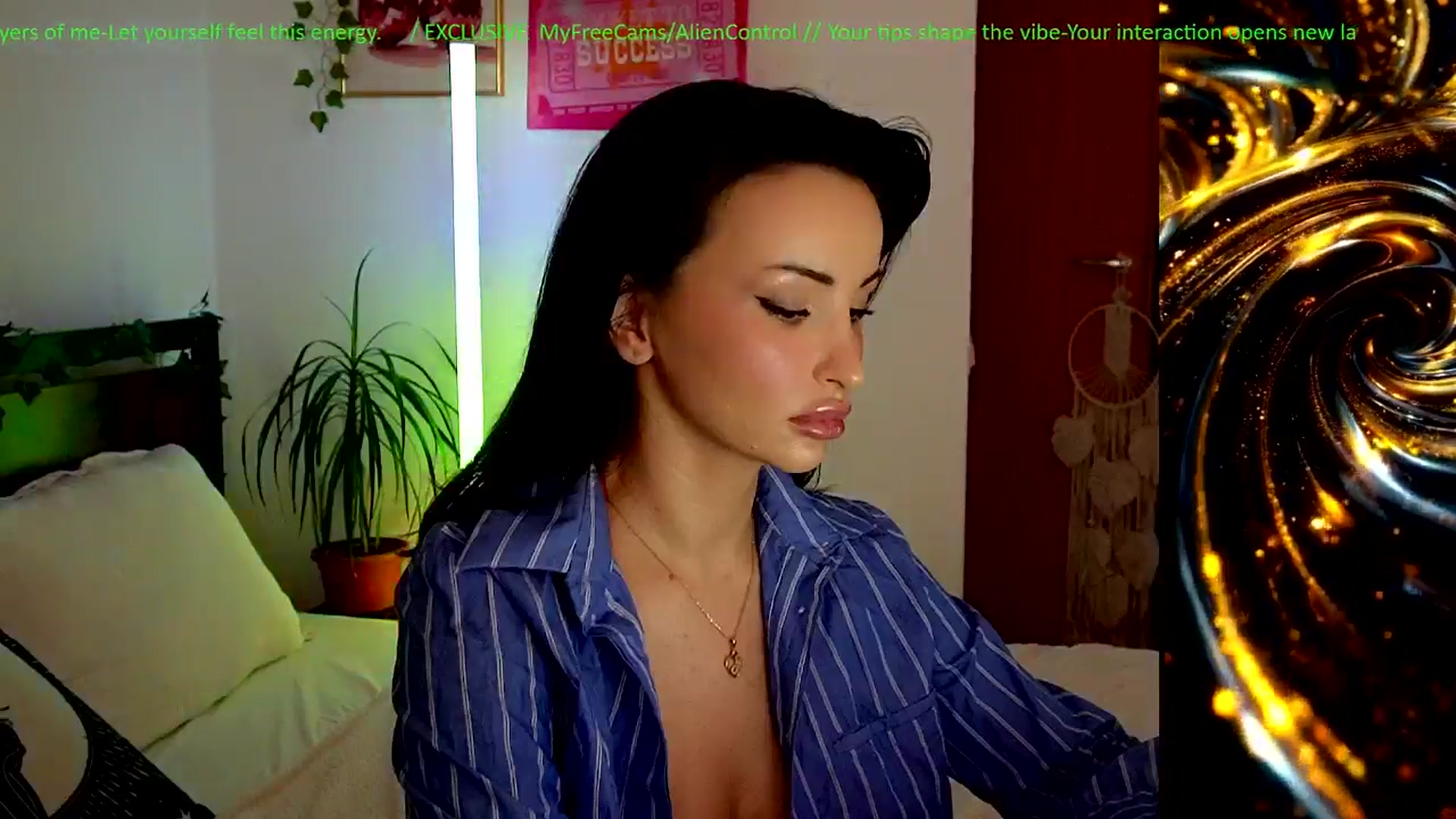 Gallery image thumbnail from AlienControl's myfreecams stream on, 02/24/2026, 17:14 image 3 of 20