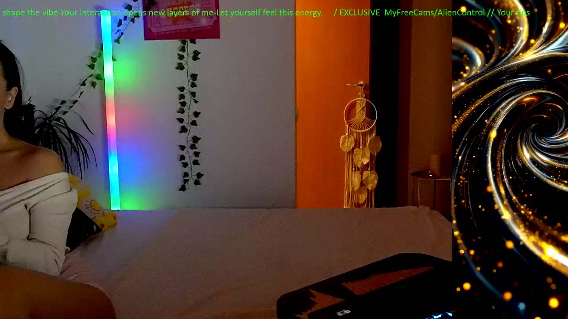 Gallery image thumbnail from AlienControl's myfreecams stream on, 02/25/2026, 18:13 image 6 of 20