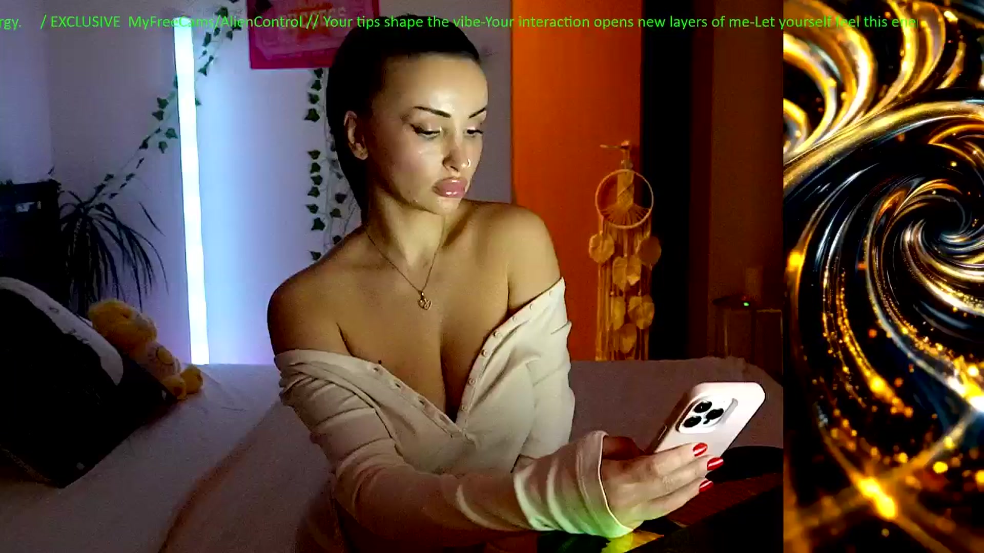 Gallery image thumbnail from AlienControl's myfreecams stream on, 02/25/2026, 18:13 image 2 of 20