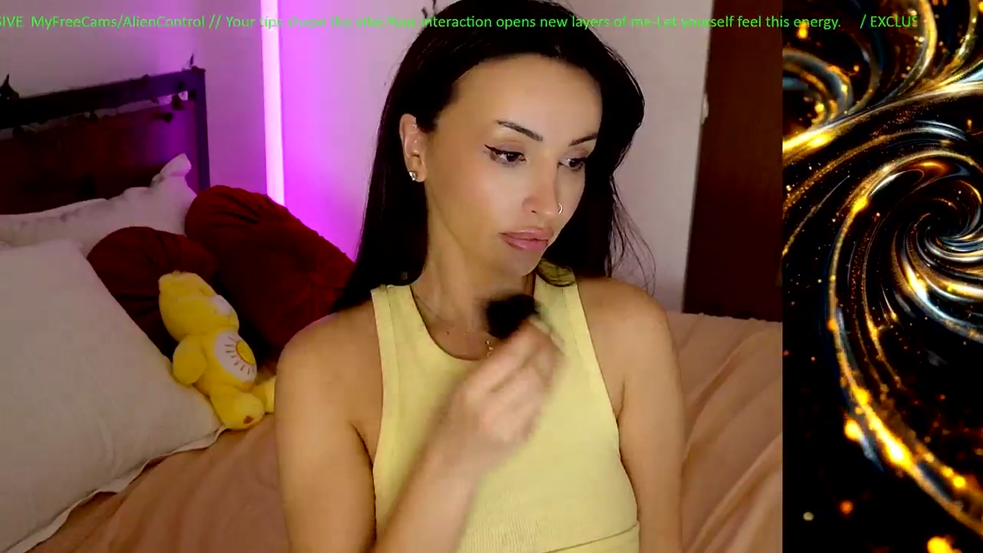 Gallery image thumbnail from AlienControl's myfreecams stream on, 03/23/2026, 18:00 image 13 of 20