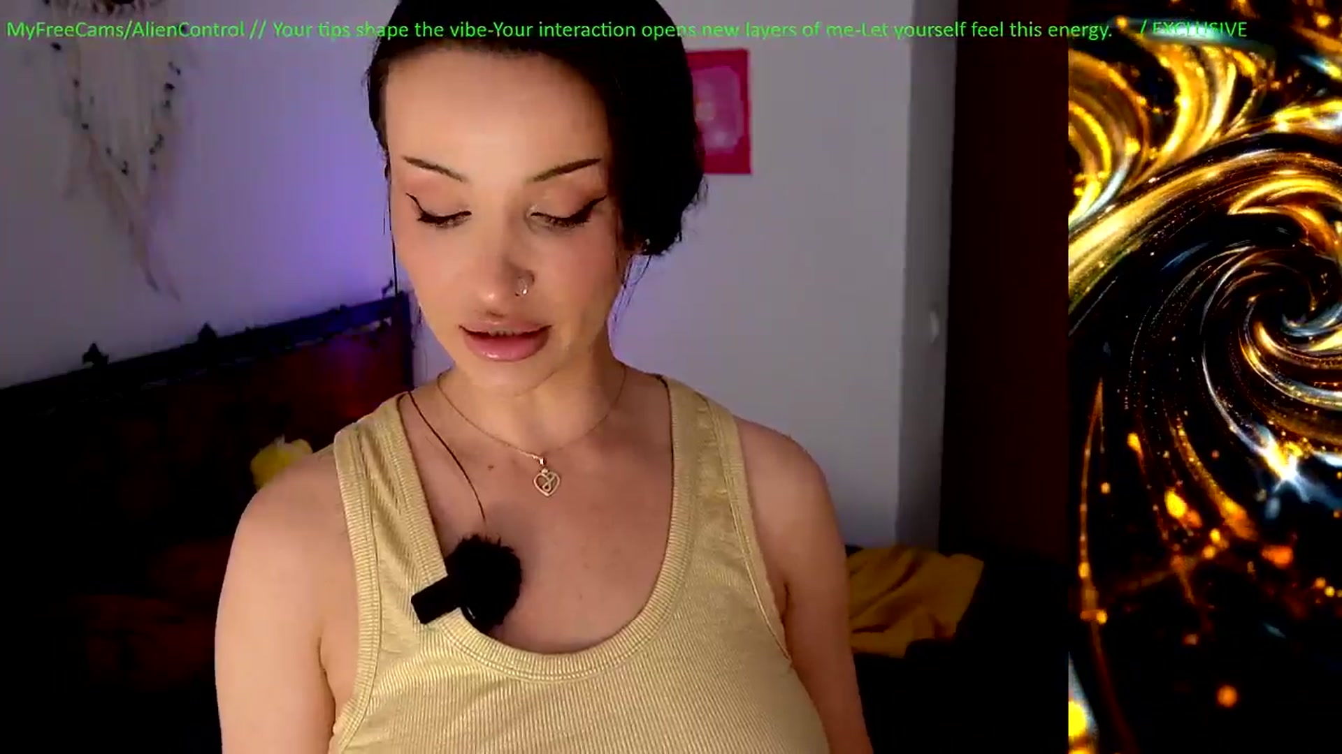 Gallery image thumbnail from AlienControl's myfreecams stream on, 04/19/2026, 17:59 image 9 of 20