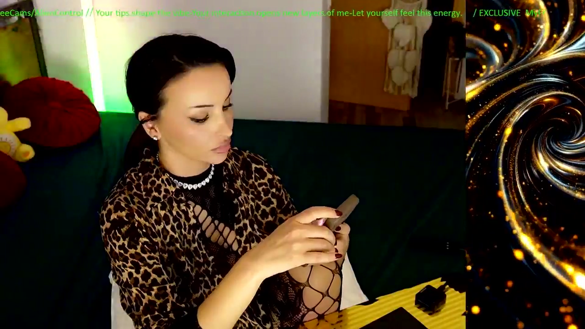 Gallery image thumbnail from AlienControl's myfreecams stream on, 04/22/2026, 18:53 image 5 of 20