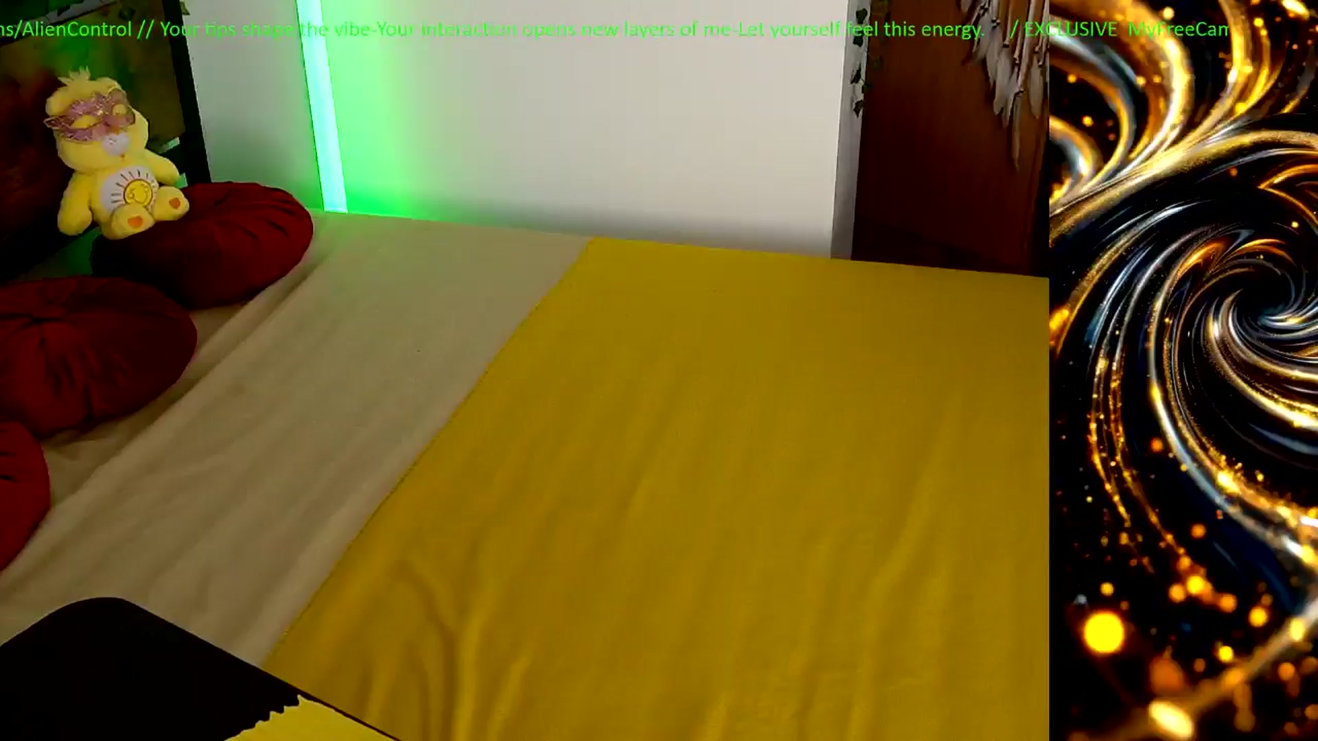 Gallery image thumbnail from AlienControl's myfreecams stream on, 04/27/2026, 18:36 image 1 of 20