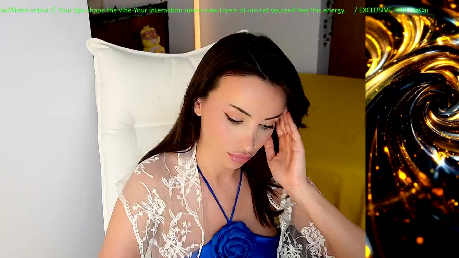 Gallery image thumbnail from AlienControl's myfreecams stream on, 04/29/2026, 15:18 image 11 of 20