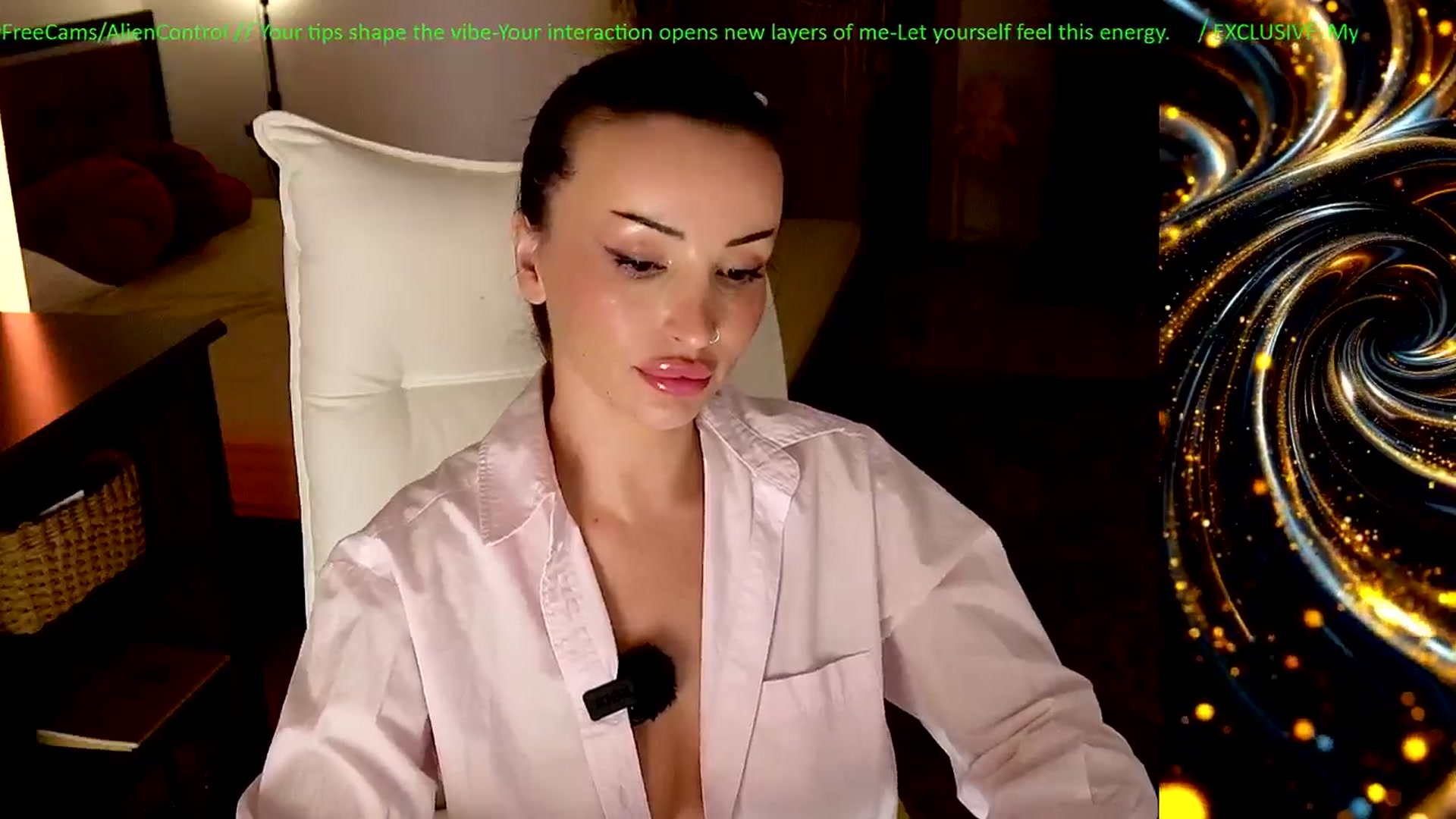Gallery image thumbnail from AlienControl's myfreecams stream on, 05/03/2026, 18:43 image 11 of 20