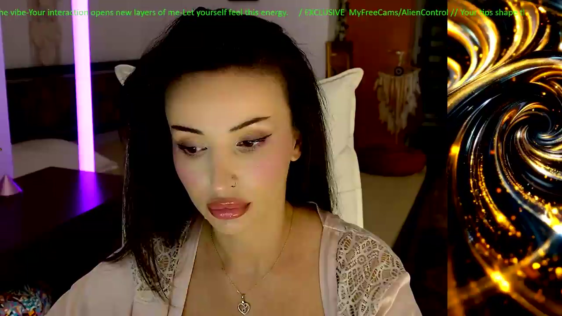 Gallery image thumbnail from AlienControl's myfreecams stream on, 05/09/2026, 15:30 image 8 of 20