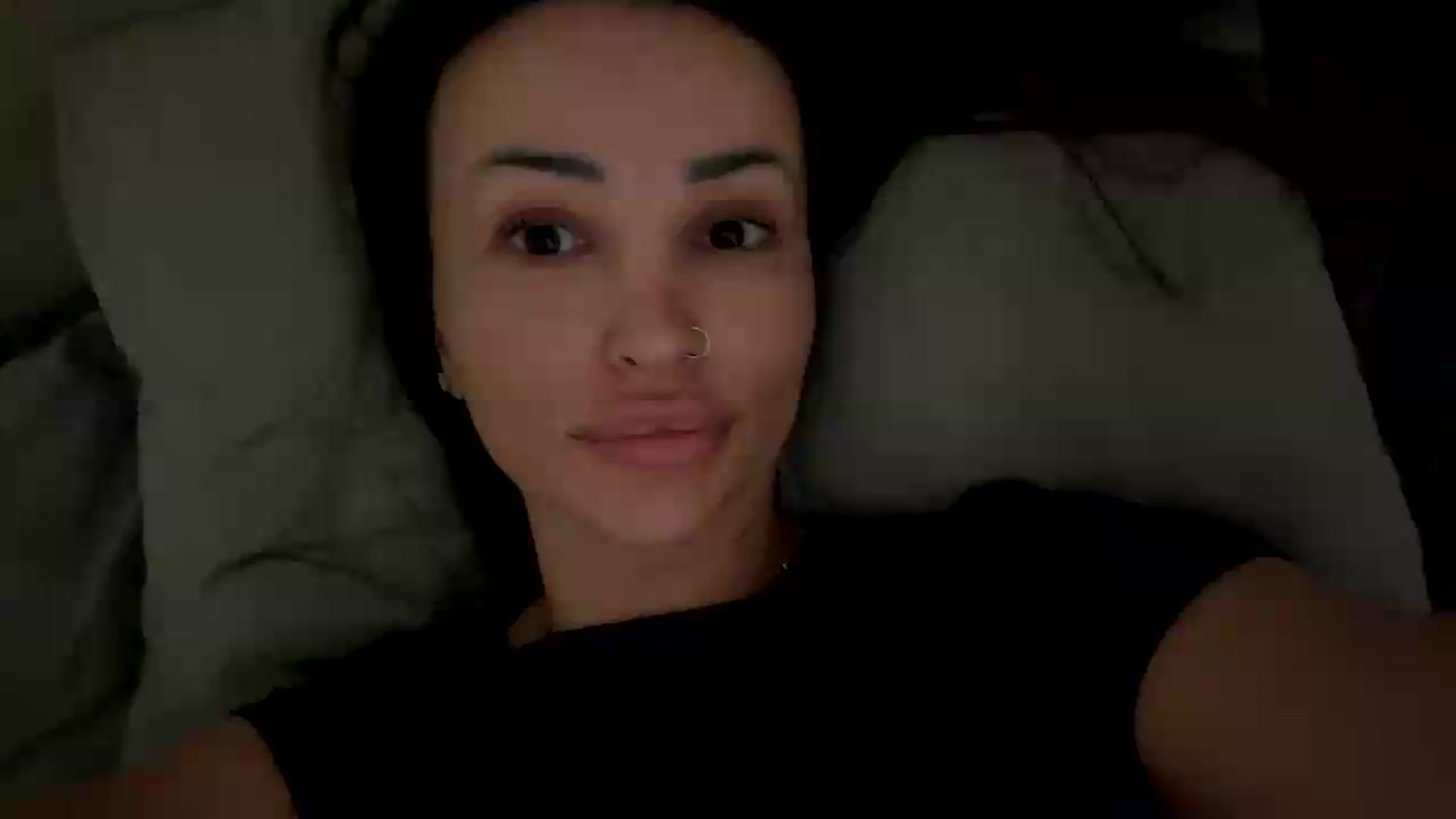 Gallery image thumbnail from AlienControl's myfreecams stream on, 05/12/2026, 10:58 image 19 of 20
