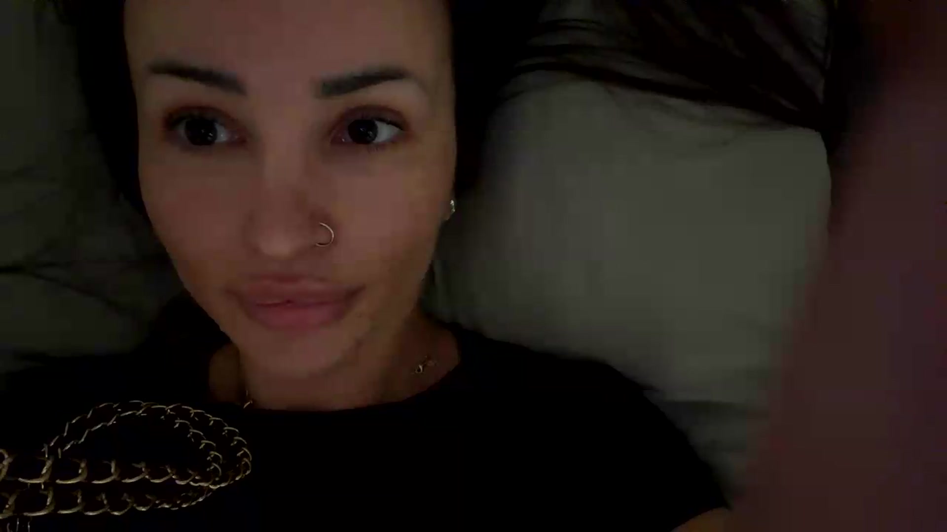 Gallery image thumbnail from AlienControl's myfreecams stream on, 05/12/2026, 10:58 image 18 of 20
