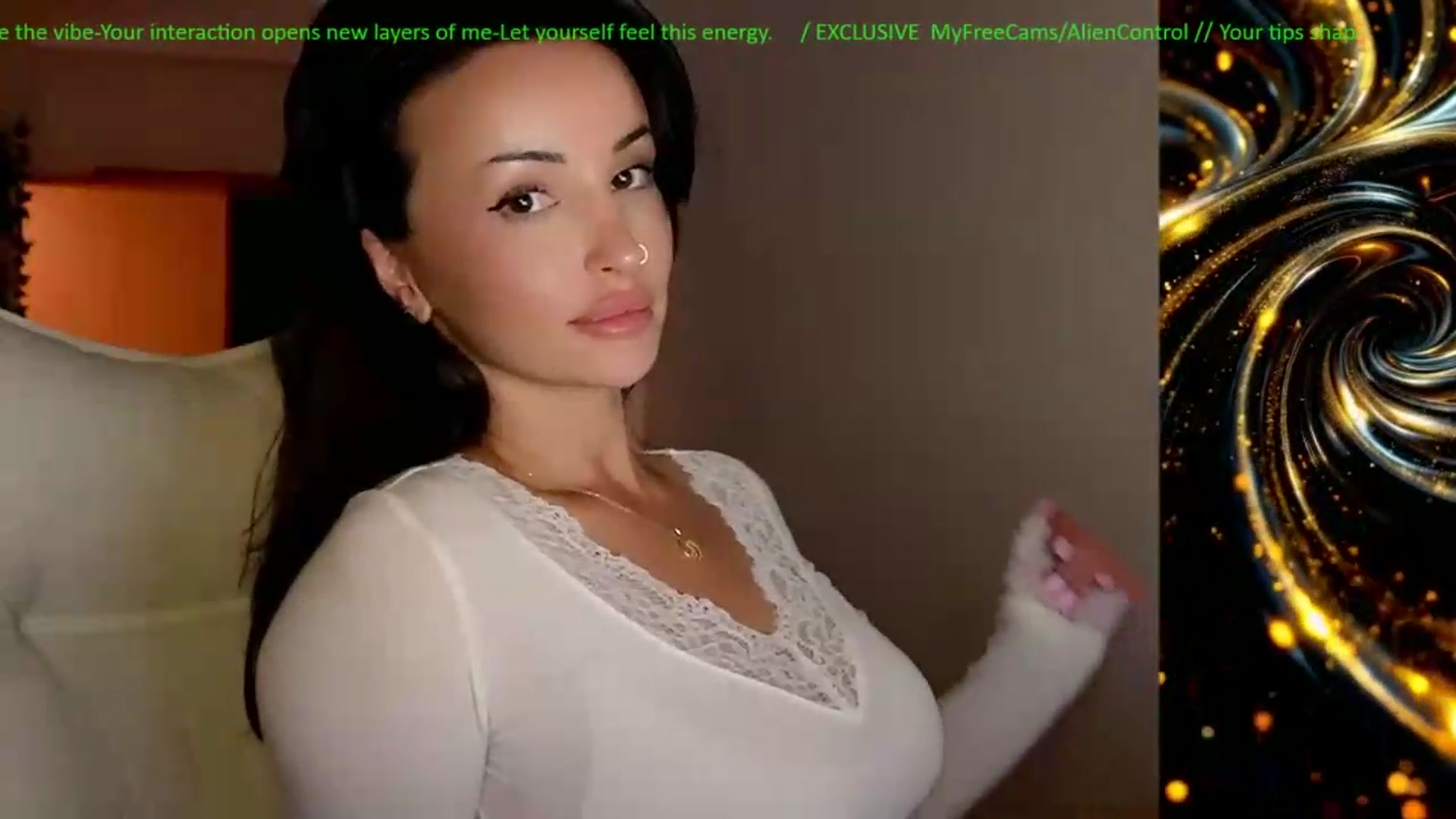 Gallery image thumbnail from AlienControl's myfreecams stream on, 05/17/2026, 19:15 image 16 of 20