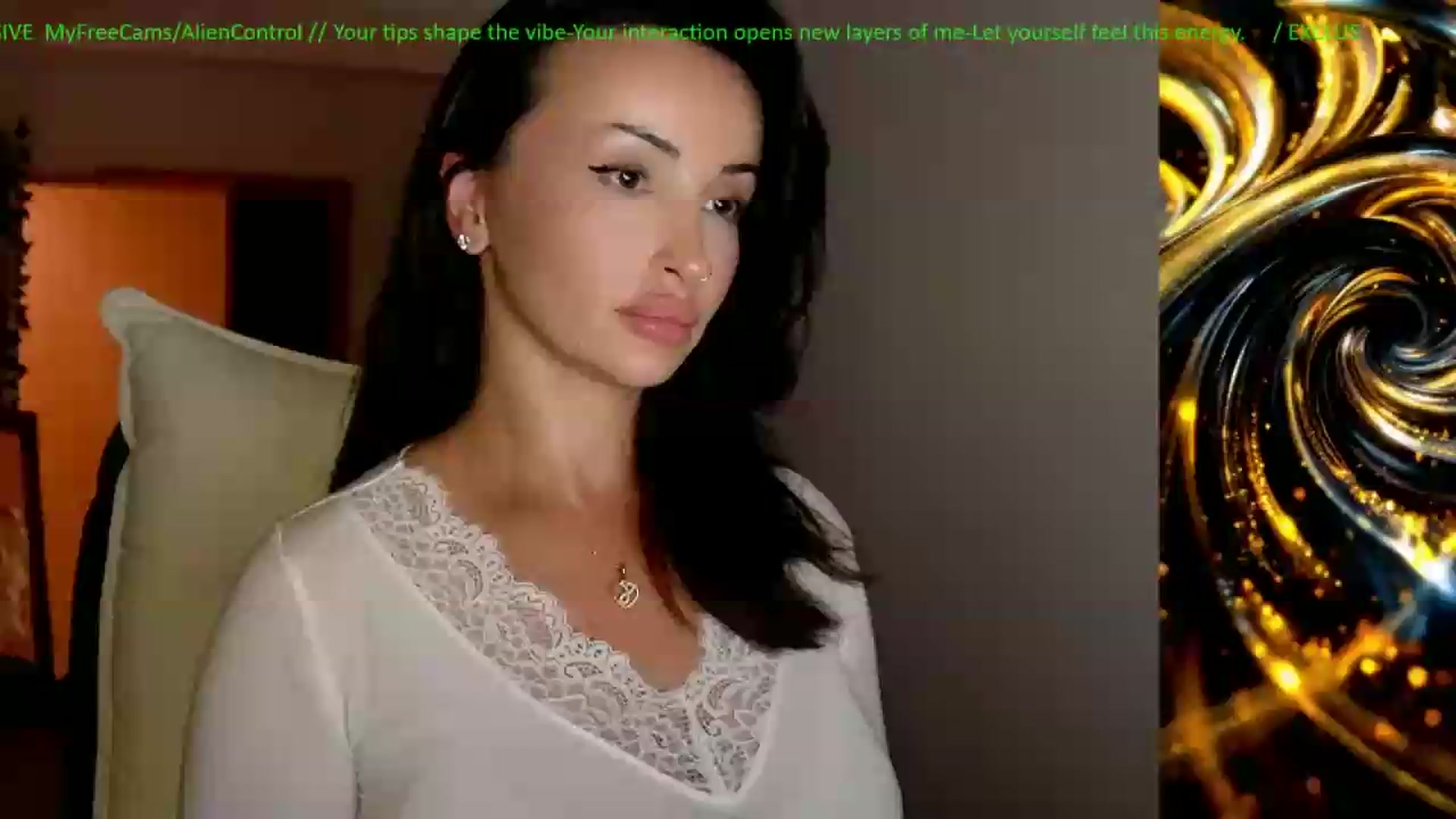 Gallery image thumbnail from AlienControl's myfreecams stream on, 05/17/2026, 19:15 image 19 of 20
