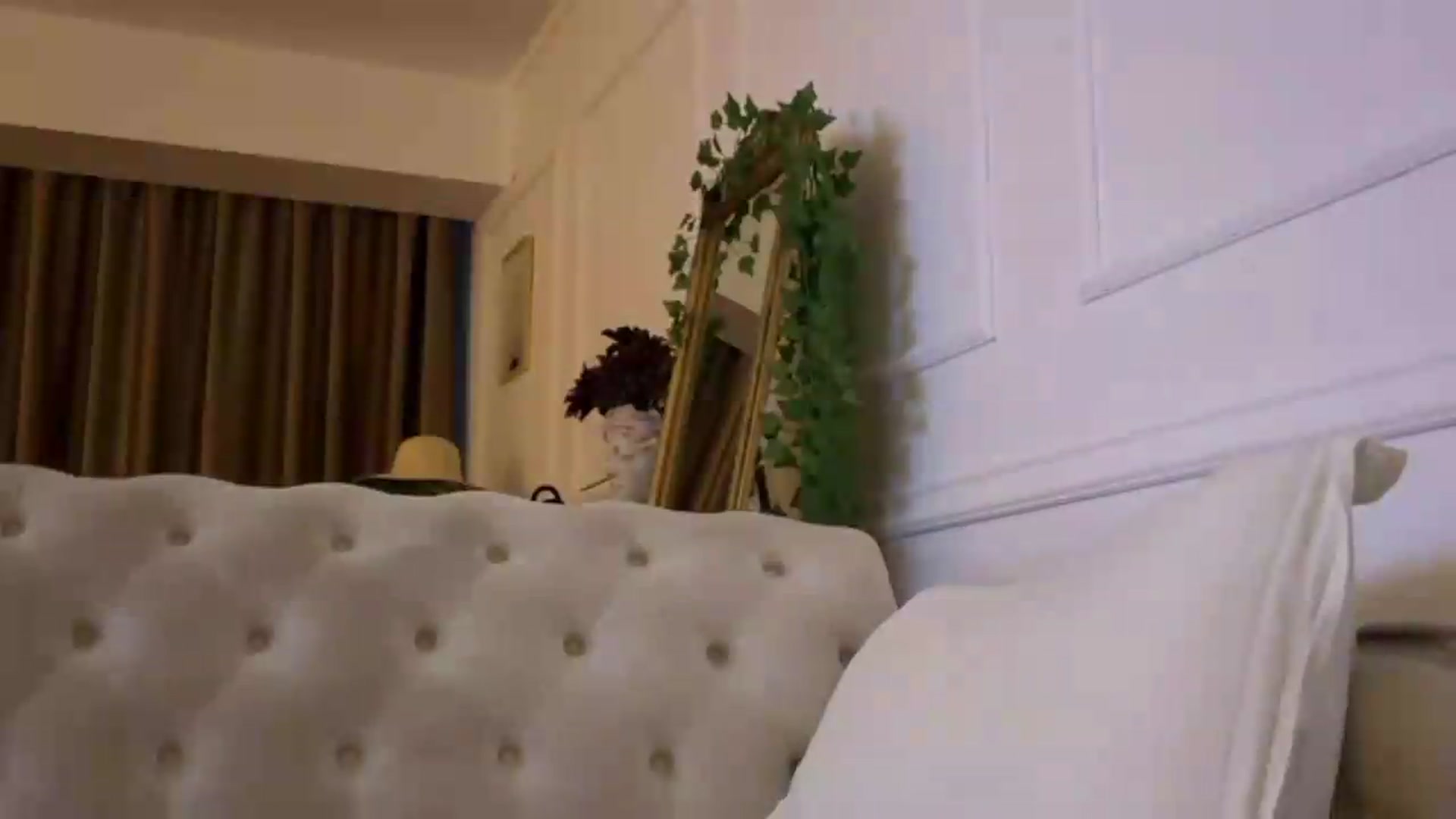 Gallery image thumbnail from AlienControl's myfreecams stream on, 05/20/2026, 18:28 image 4 of 20