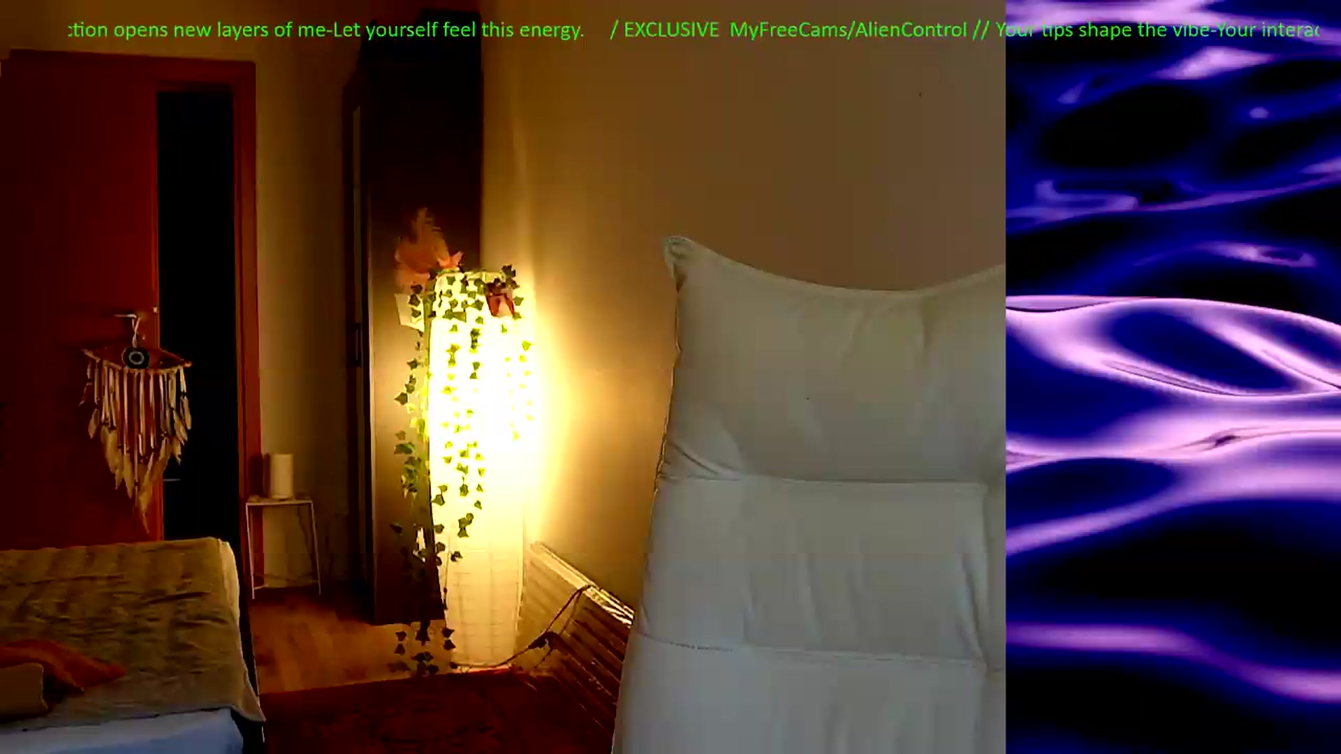 Gallery image thumbnail from AlienControl's myfreecams stream on, 06/14/2026, 08:43 image 11 of 20