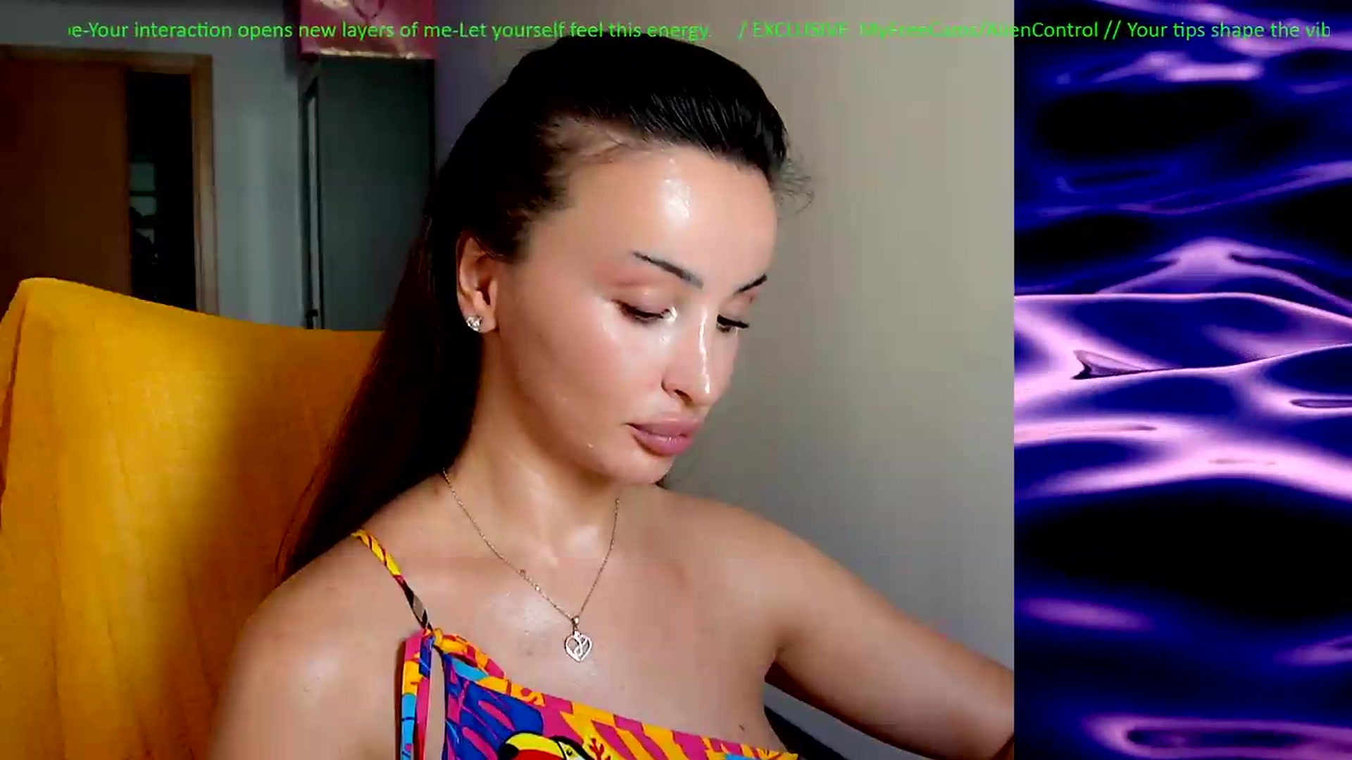 Gallery image thumbnail from AlienControl's myfreecams stream on, 07/17/2026, 13:59 image 19 of 20