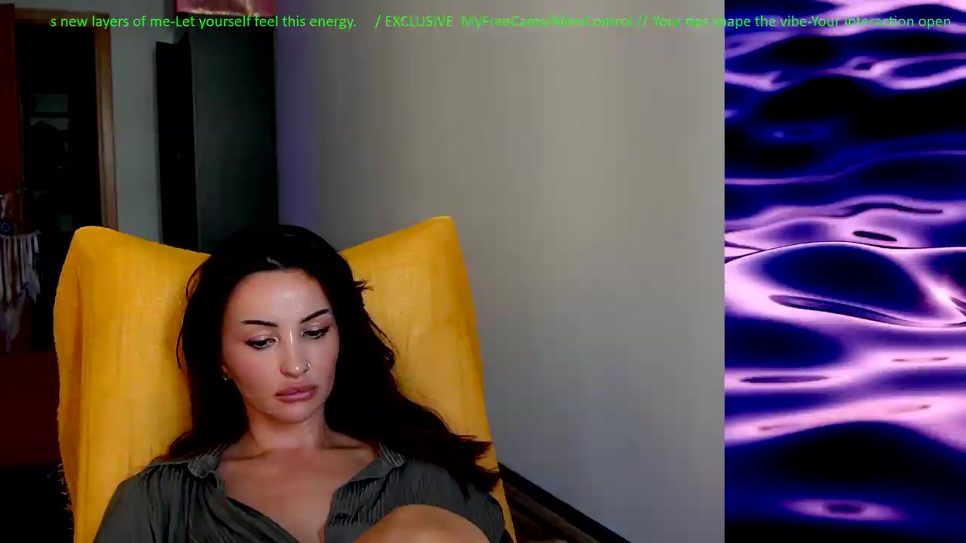 Gallery image thumbnail from AlienControl's myfreecams stream on, 07/29/2026, 10:46 image 11 of 20