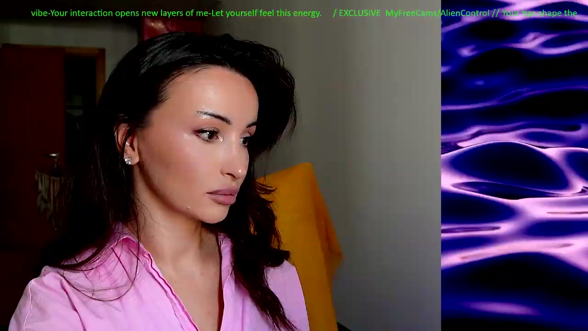 Gallery image thumbnail from AlienControl's myfreecams stream on, 07/30/2026, 10:46 image 4 of 20