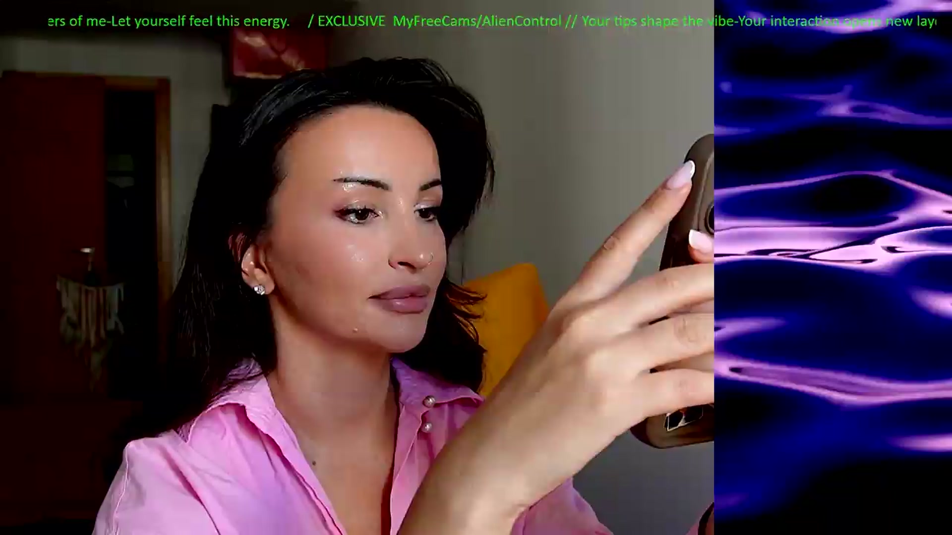 Gallery image thumbnail from AlienControl's myfreecams stream on, 07/30/2026, 10:46 image 13 of 20