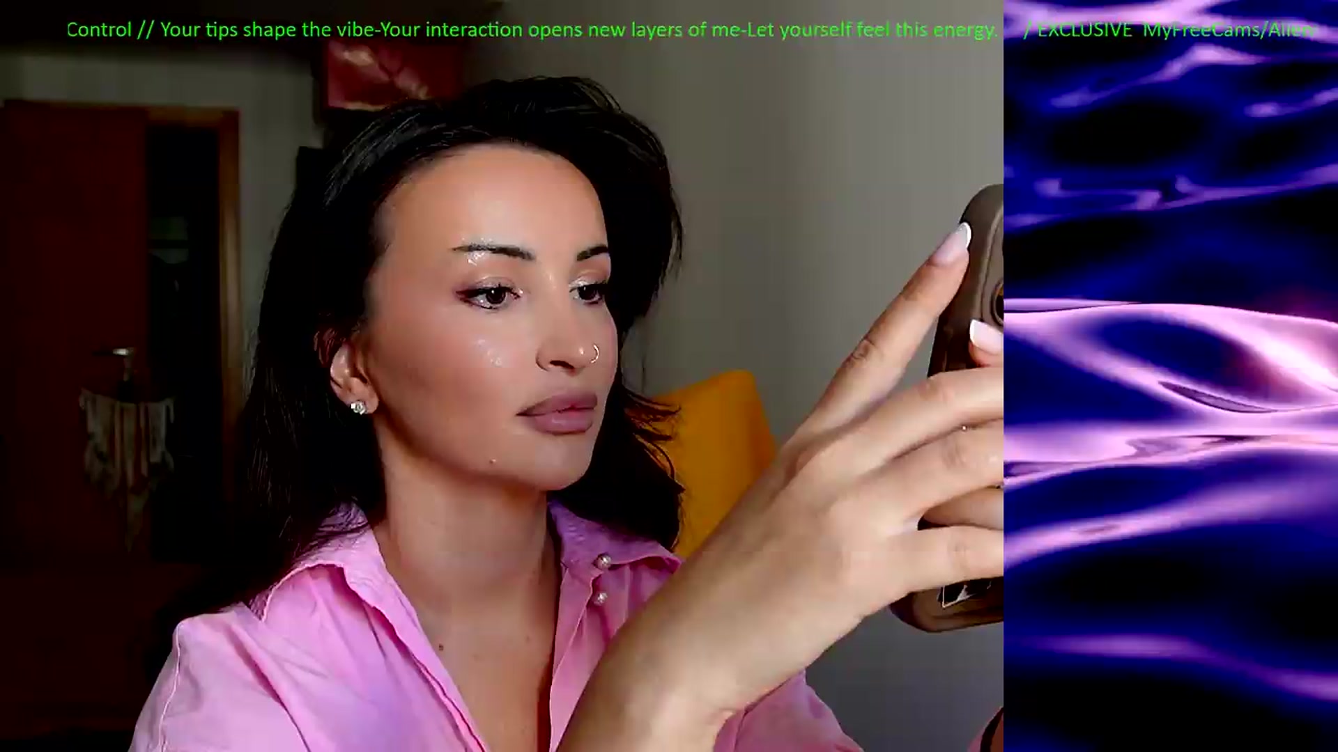 Gallery image thumbnail from AlienControl's myfreecams stream on, 07/30/2026, 10:46 image 12 of 20